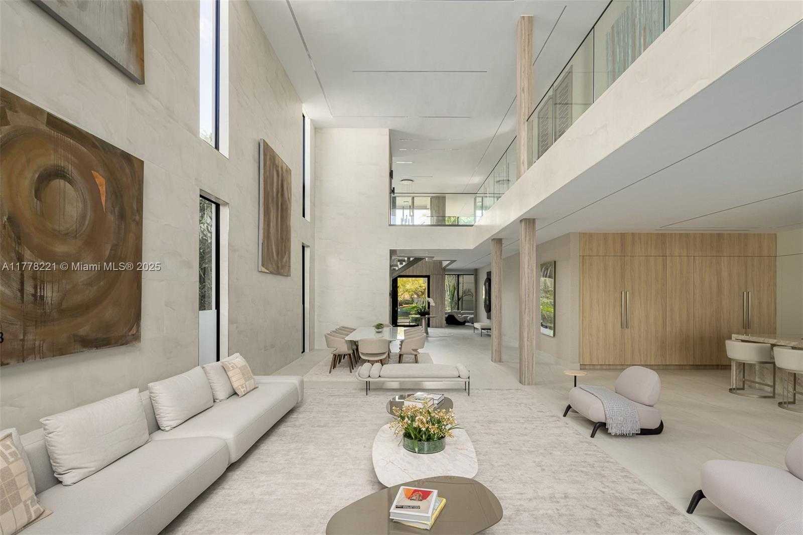 Small Image of 725 NORTH EAST 77TH STREET, Miami Number 6