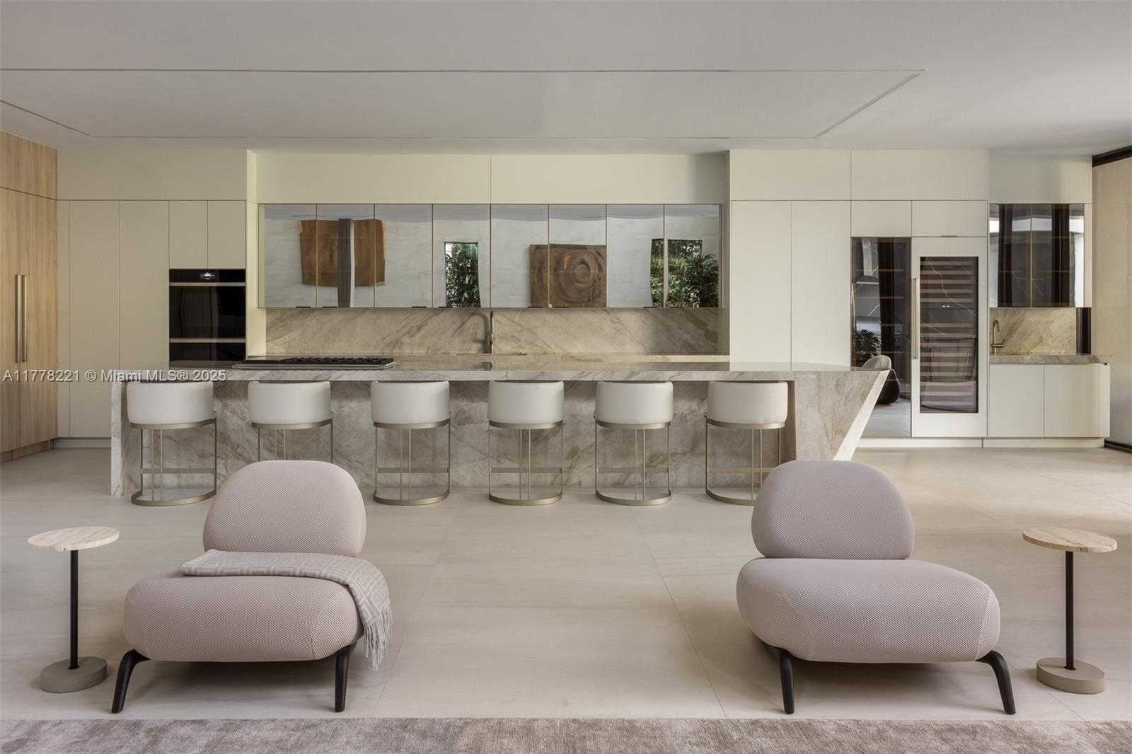 Small Image of 725 NORTH EAST 77TH STREET, Miami Number 8