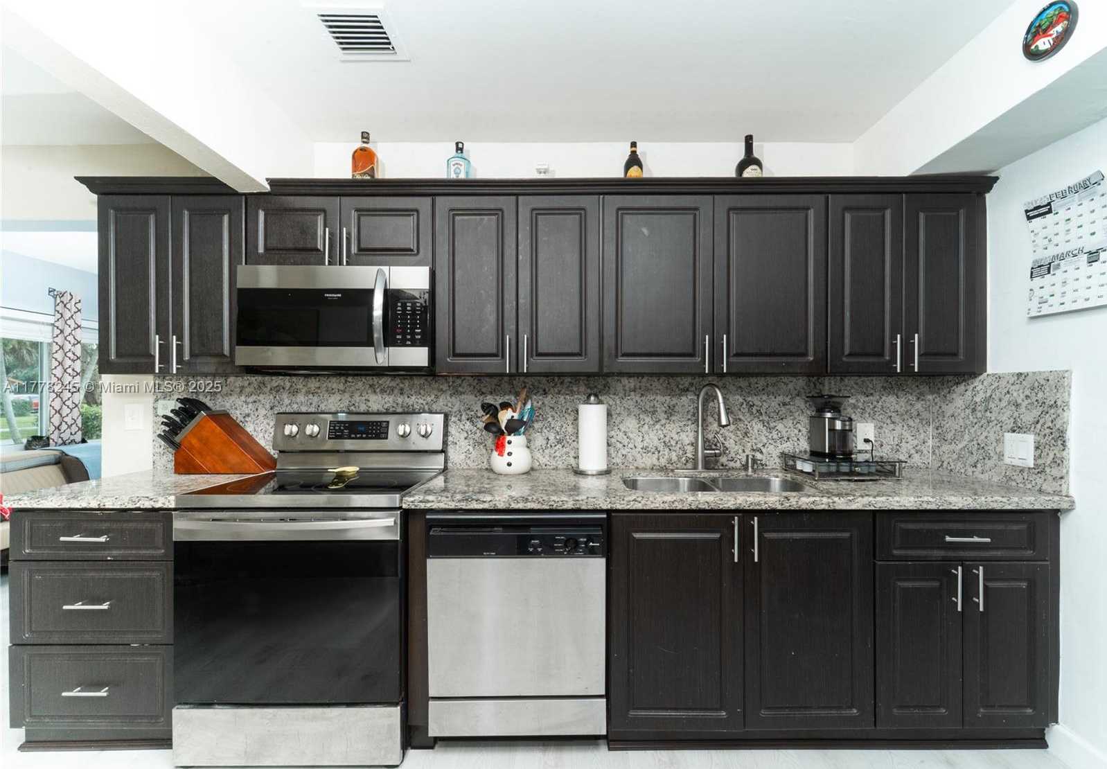 Small Image of 11028 NORTH WEST 2ND AVE, Miami Shores Number 17