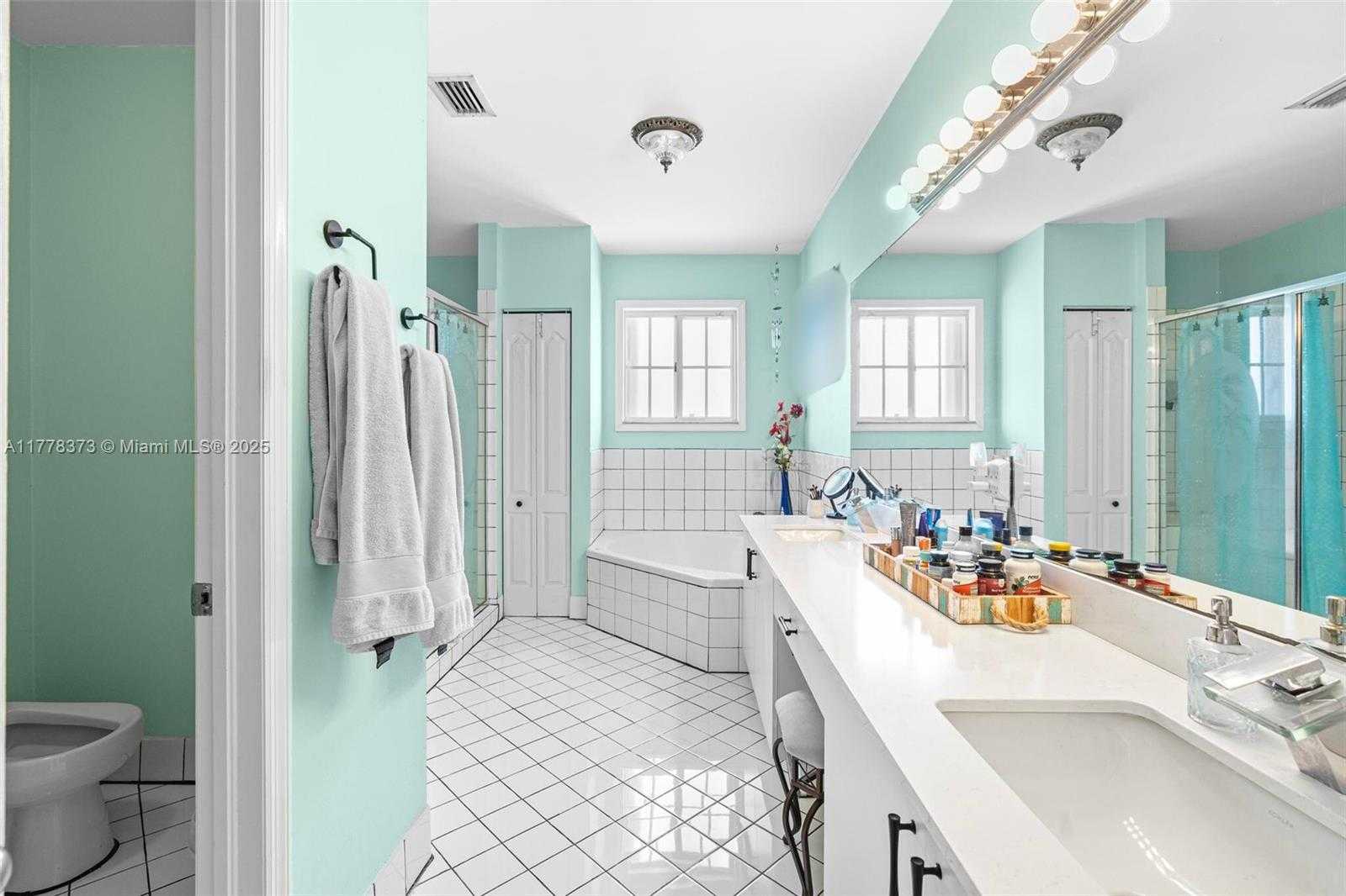 Small Image of 21343 SOUTH WEST 88TH CT, Cutler Bay Number 21