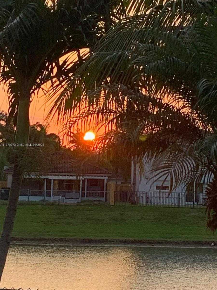 Small Image of 21343 SOUTH WEST 88TH CT, Cutler Bay Number 48
