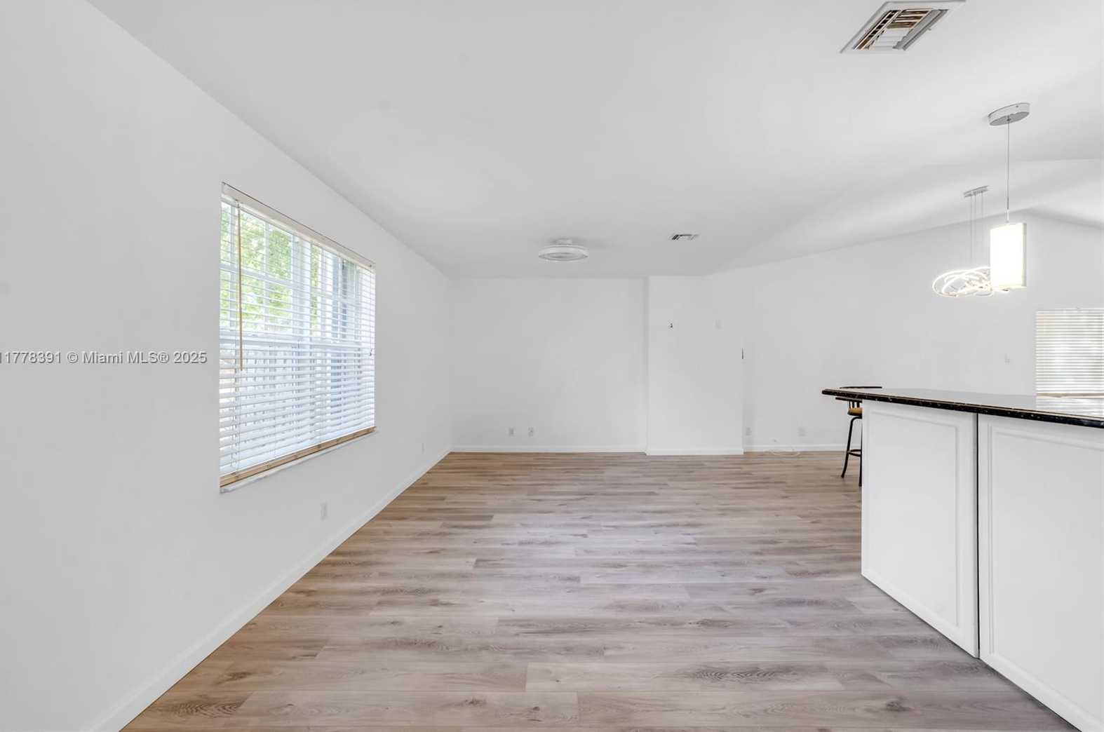 Small Image of 8031 NORTH WEST 47TH CT, Lauderhill Number 17