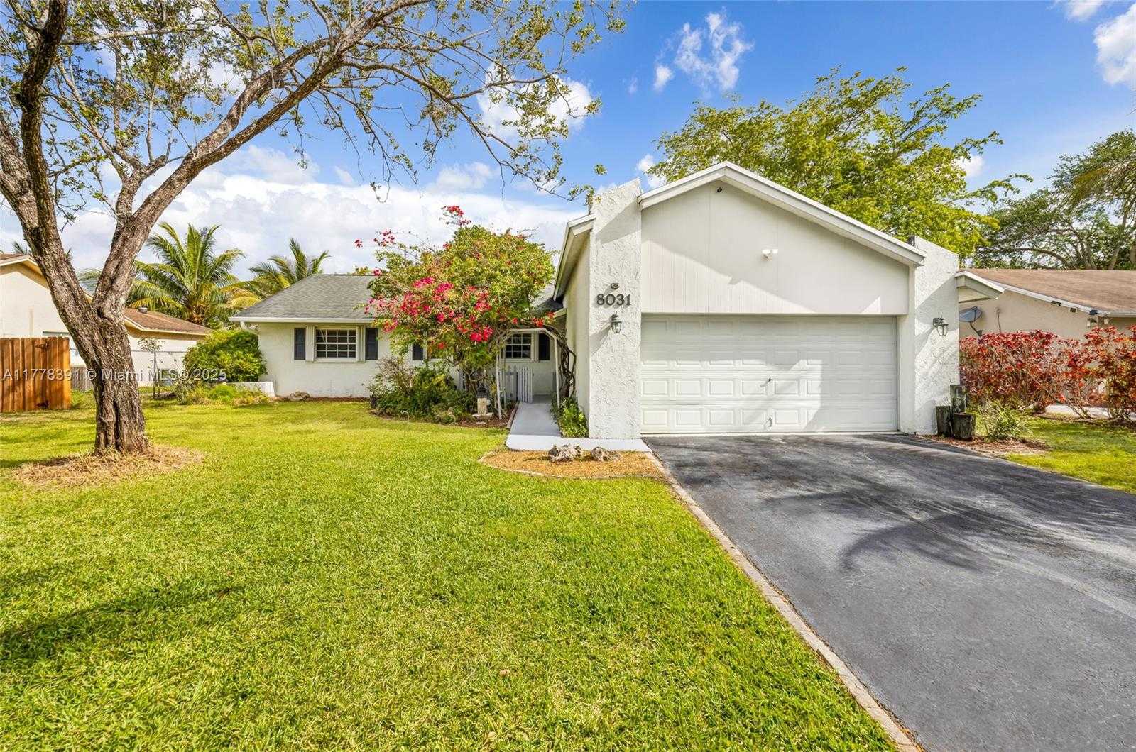 Small Image of 8031 NORTH WEST 47TH CT, Lauderhill Number 2