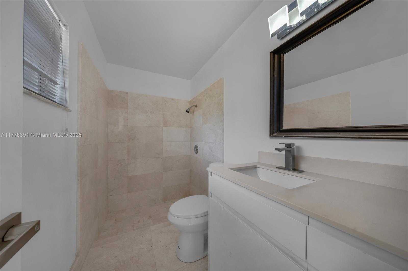 Small Image of 8031 NORTH WEST 47TH CT, Lauderhill Number 24