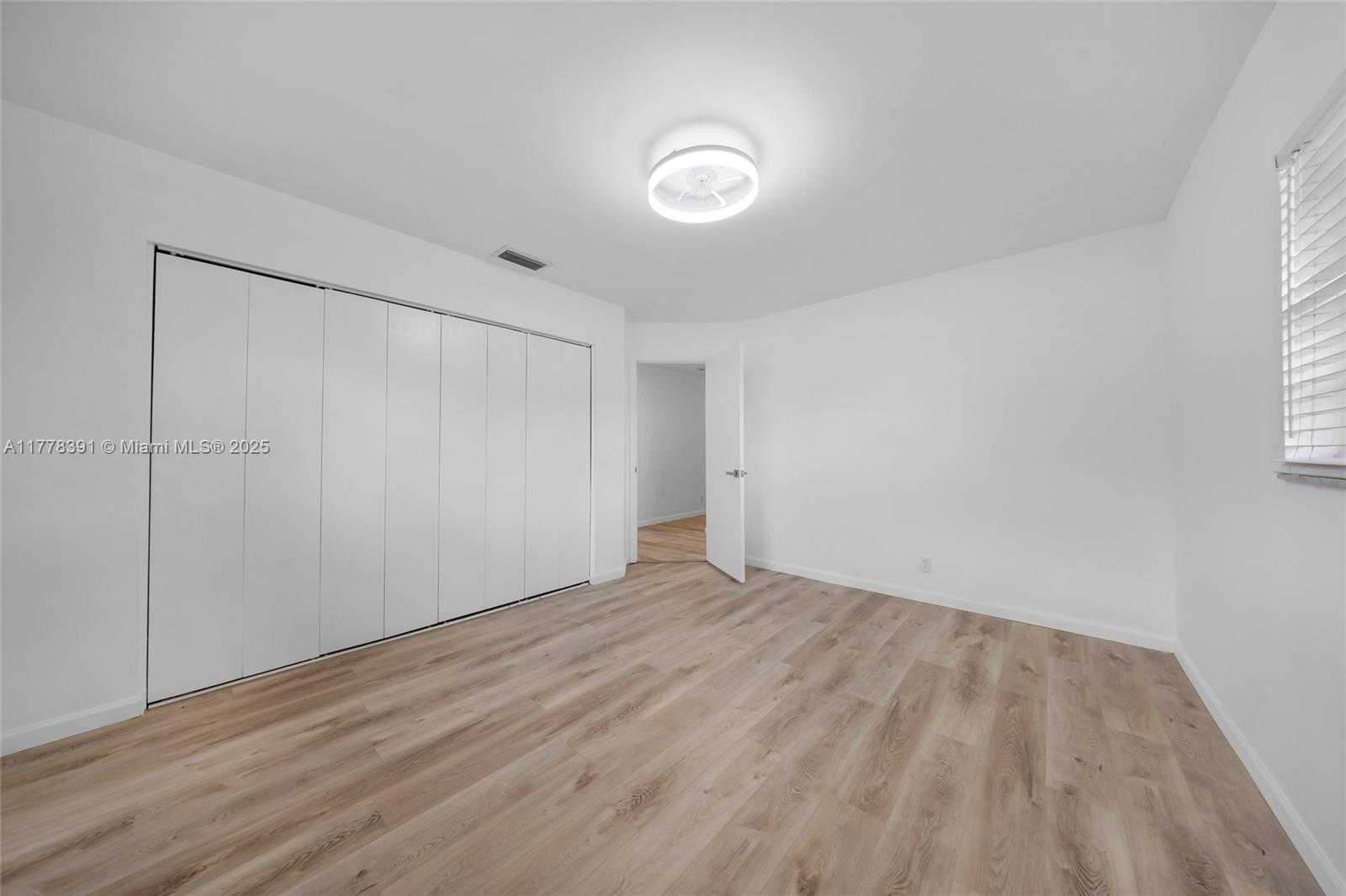 Small Image of 8031 NORTH WEST 47TH CT, Lauderhill Number 29