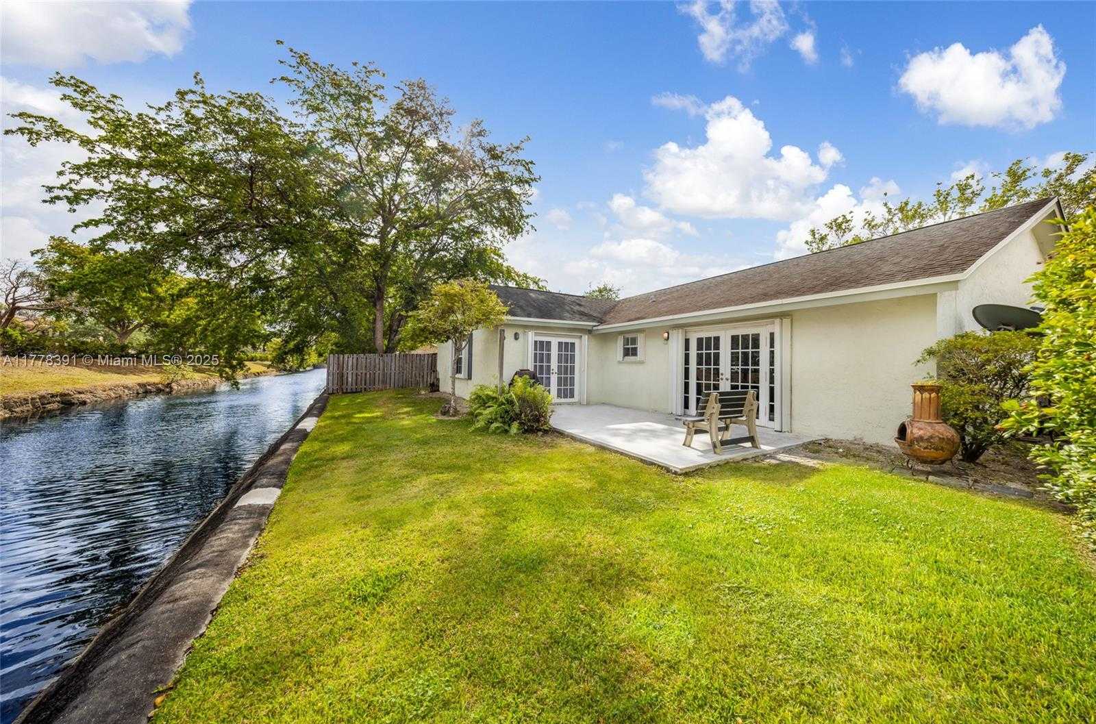 Small Image of 8031 NORTH WEST 47TH CT, Lauderhill Number 35