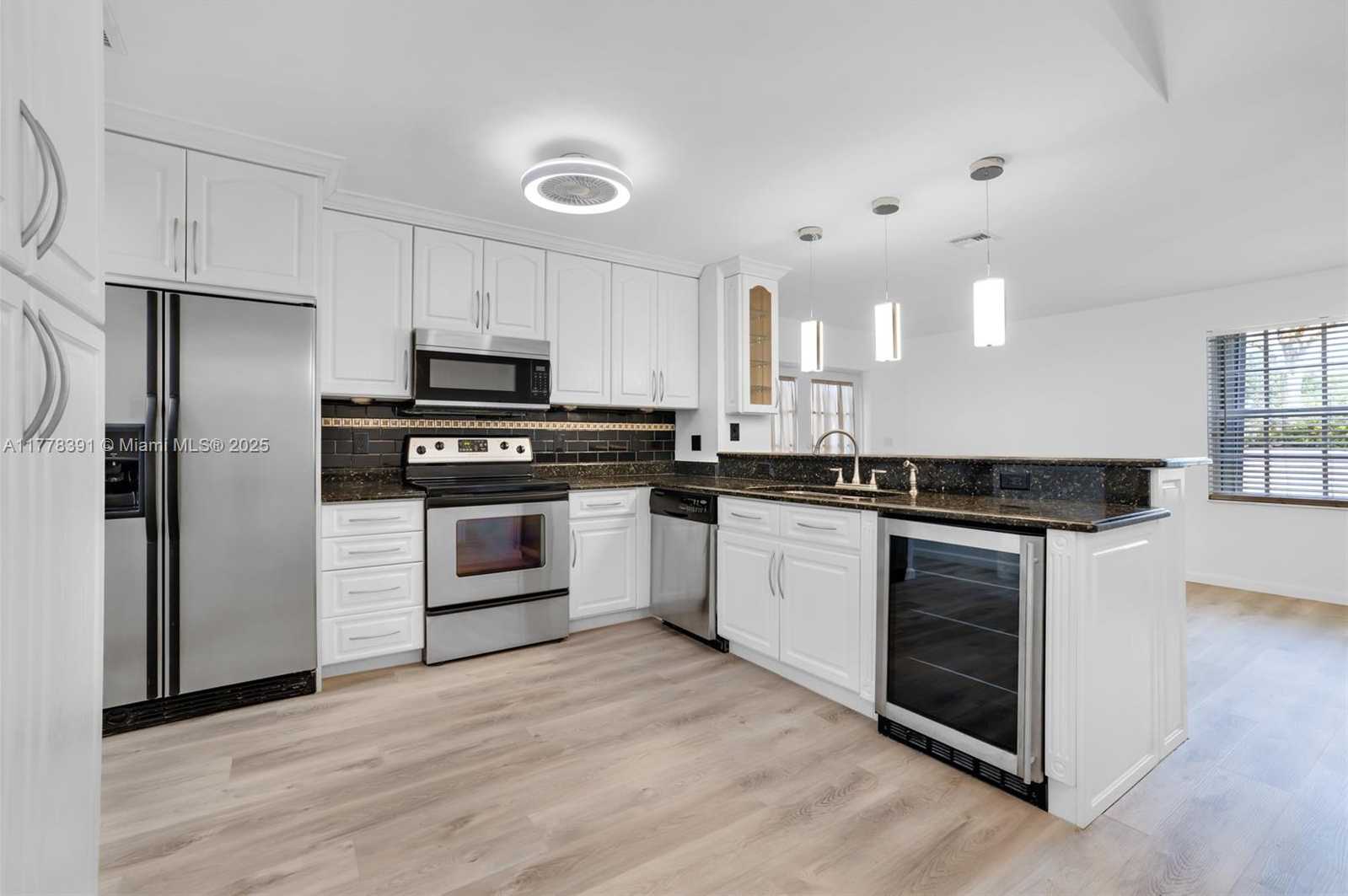 Small Image of 8031 NORTH WEST 47TH CT, Lauderhill Number 9