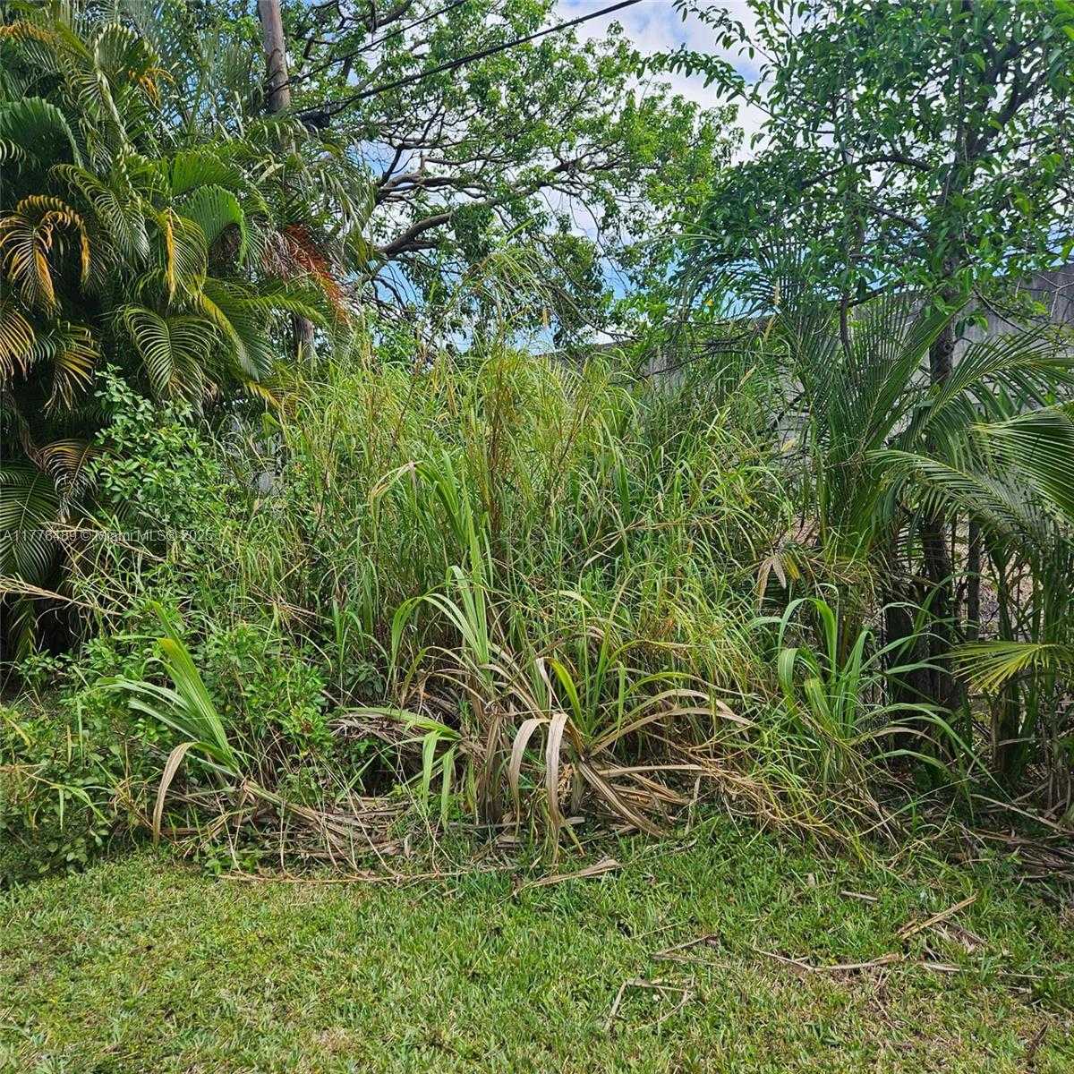 Small Image of 3950 SOUTH WEST 53RD AVE, Davie Number 59