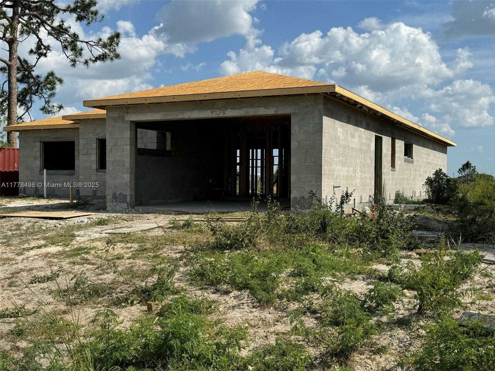 Small Image of 509 GLENDALE AVE, La Belle Number 11