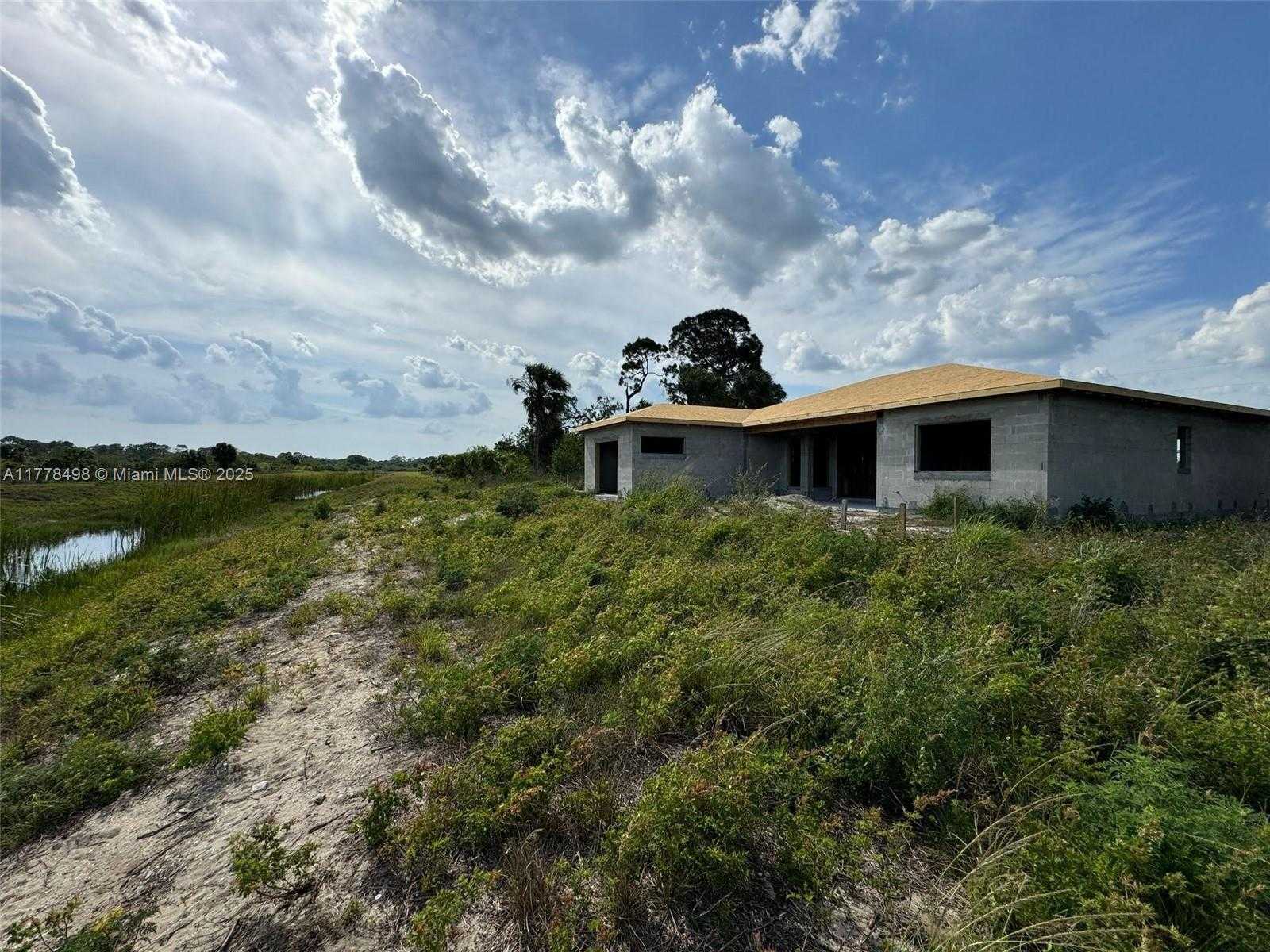 Small Image of 509 GLENDALE AVE, La Belle Number 16