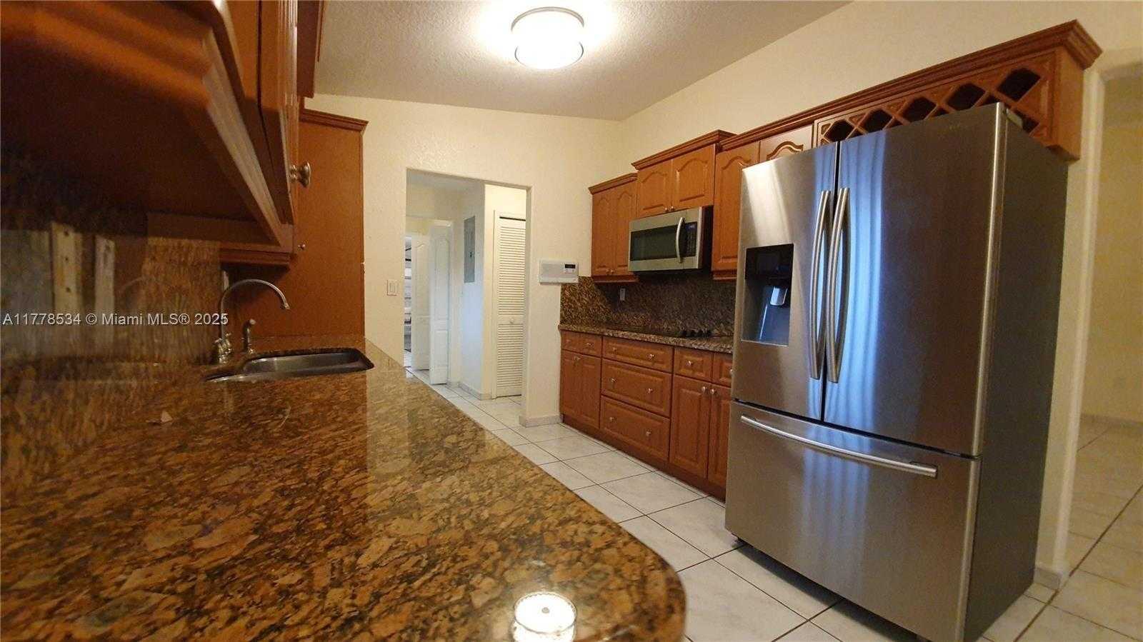 Small Image of 14426 NORTH WEST 88TH AVE, Miami Lakes Number 15