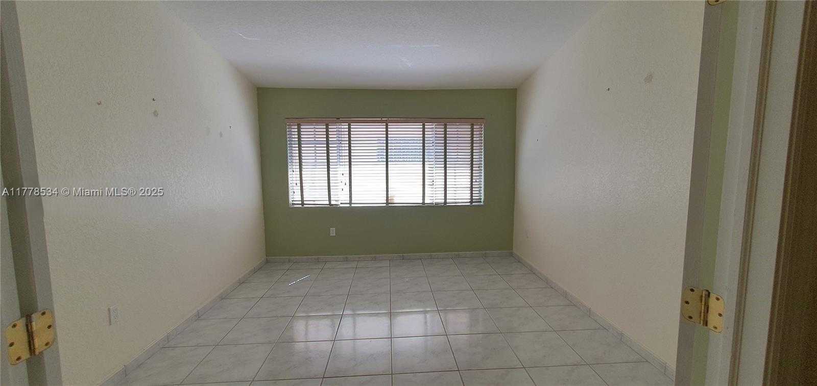 Small Image of 14426 NORTH WEST 88TH AVE, Miami Lakes Number 17