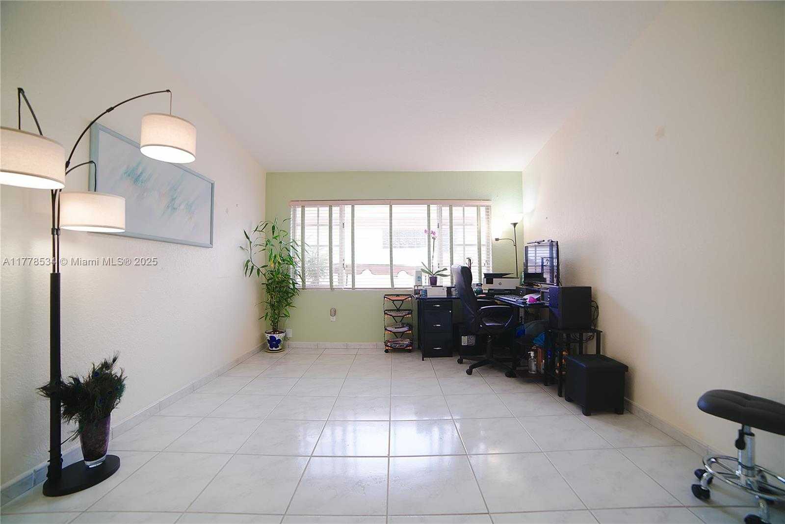 Small Image of 14426 NORTH WEST 88TH AVE, Miami Lakes Number 18
