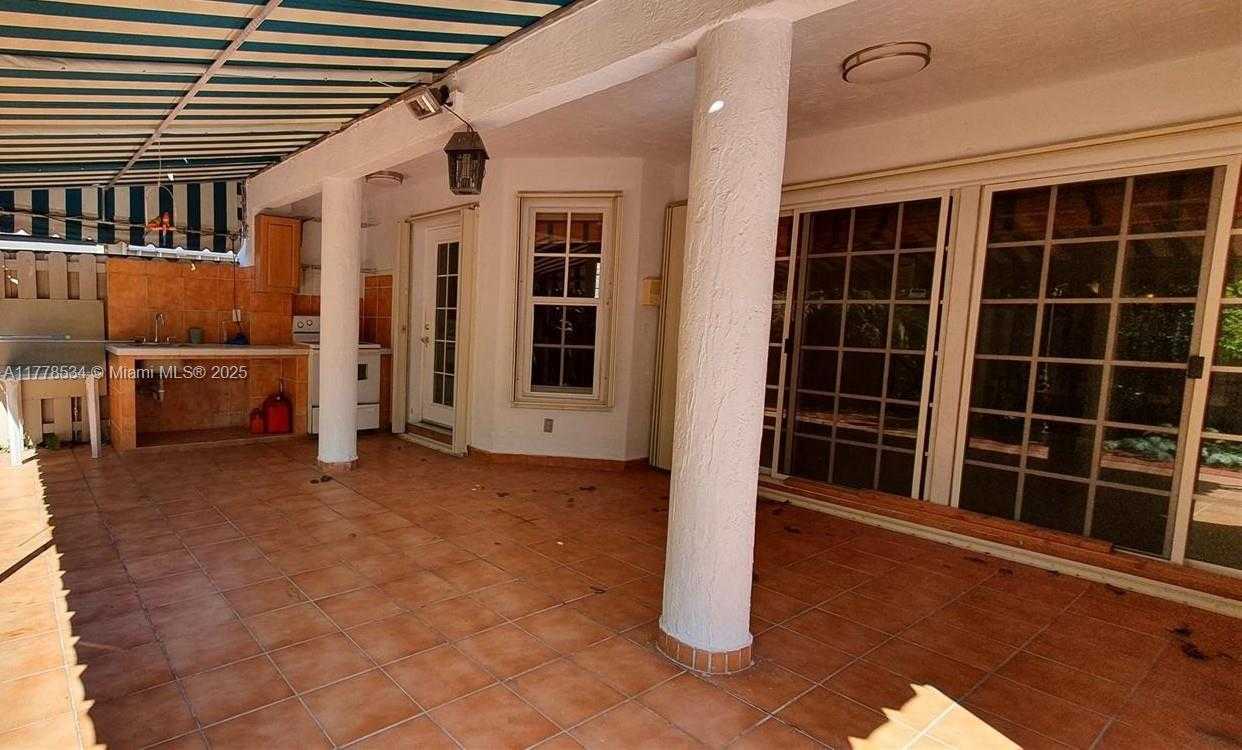 Small Image of 14426 NORTH WEST 88TH AVE, Miami Lakes Number 33