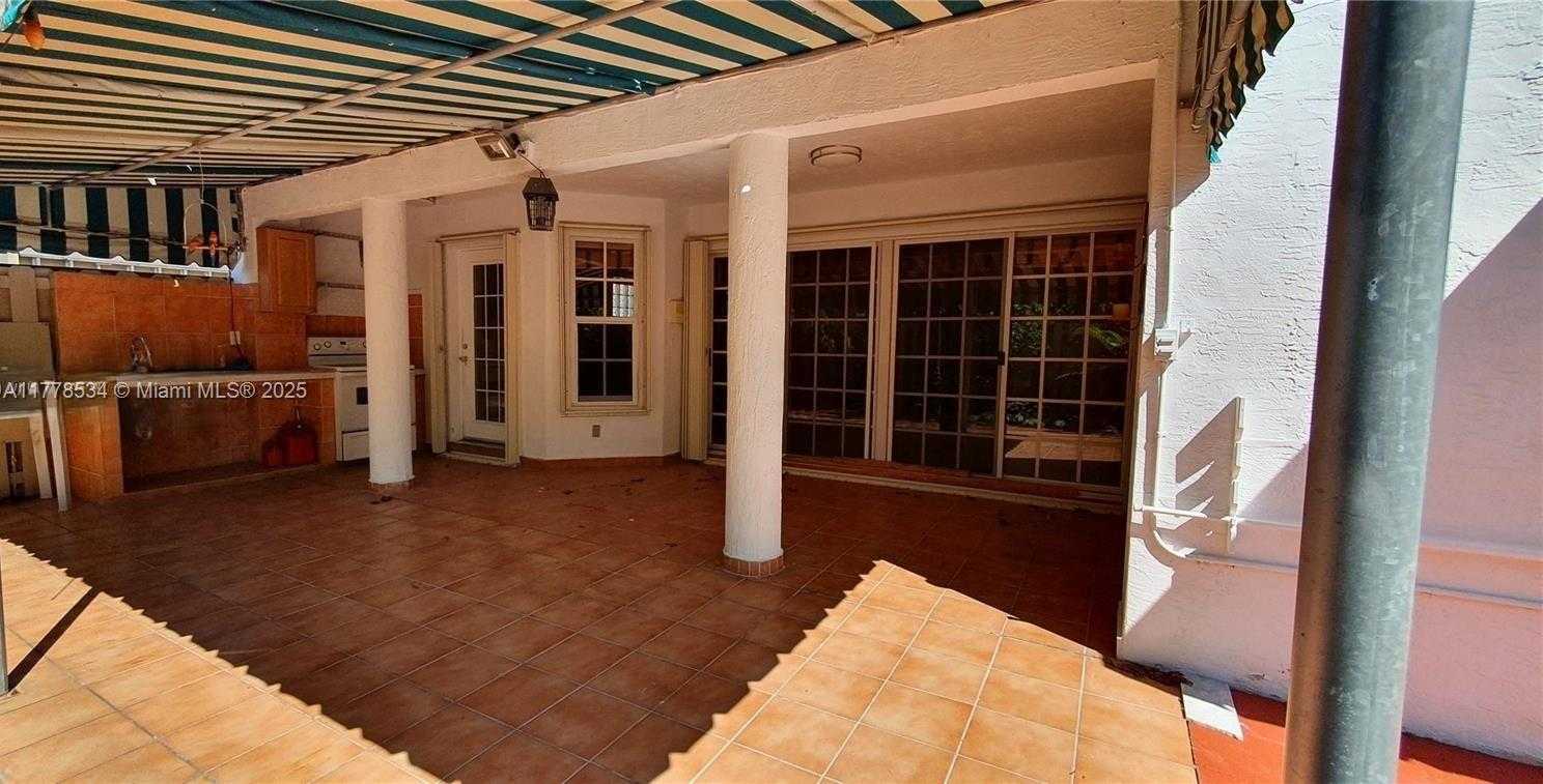 Small Image of 14426 NORTH WEST 88TH AVE, Miami Lakes Number 35