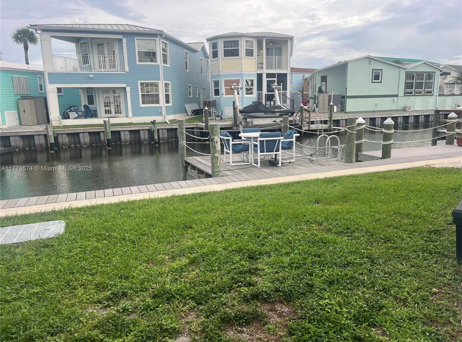Small Image of 2064 NETTLES BLVD, Jensen Beach Number 2
