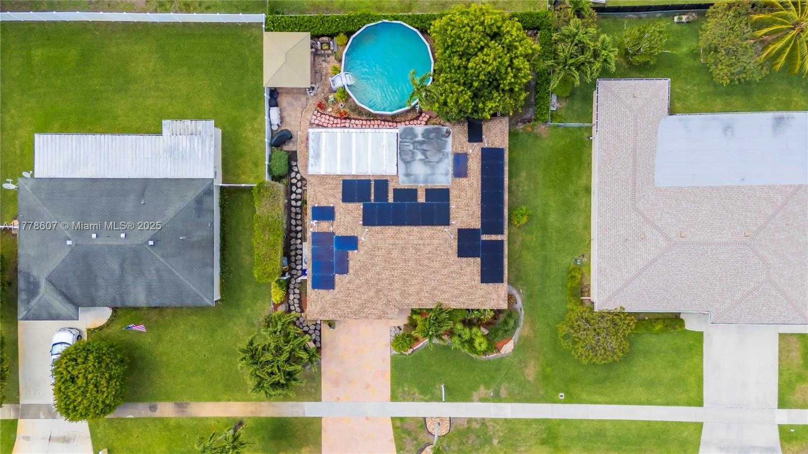 Small Image of 22483 LABRADOR ST, Boca Raton Number 28