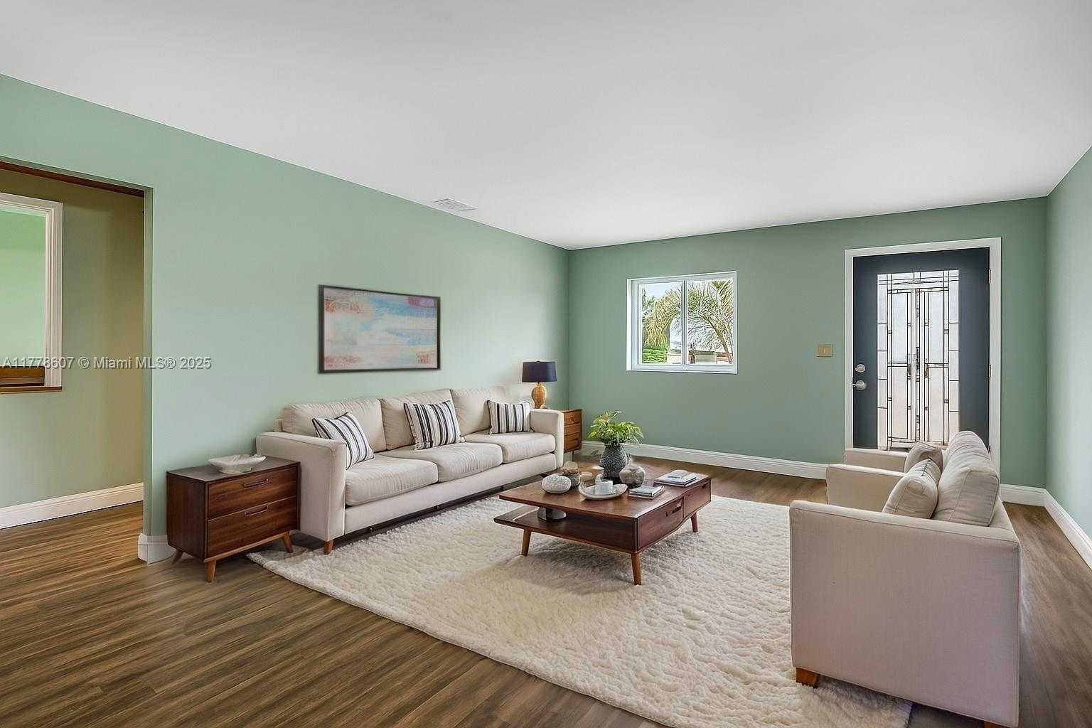 Small Image of 22483 LABRADOR ST, Boca Raton Number 3