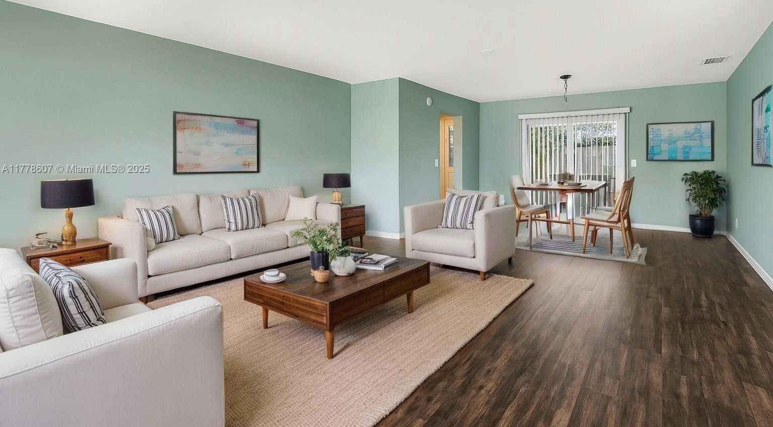 Small Image of 22483 LABRADOR ST, Boca Raton Number 4
