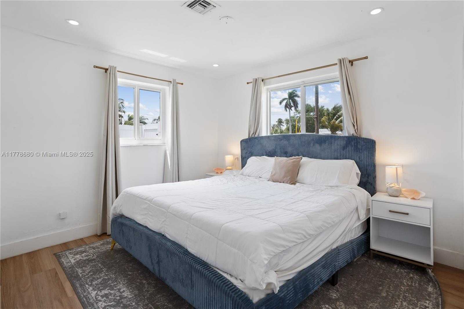 Small Image of 3710 NORTH WEST 6TH AVE, Deerfield Beach Number 15