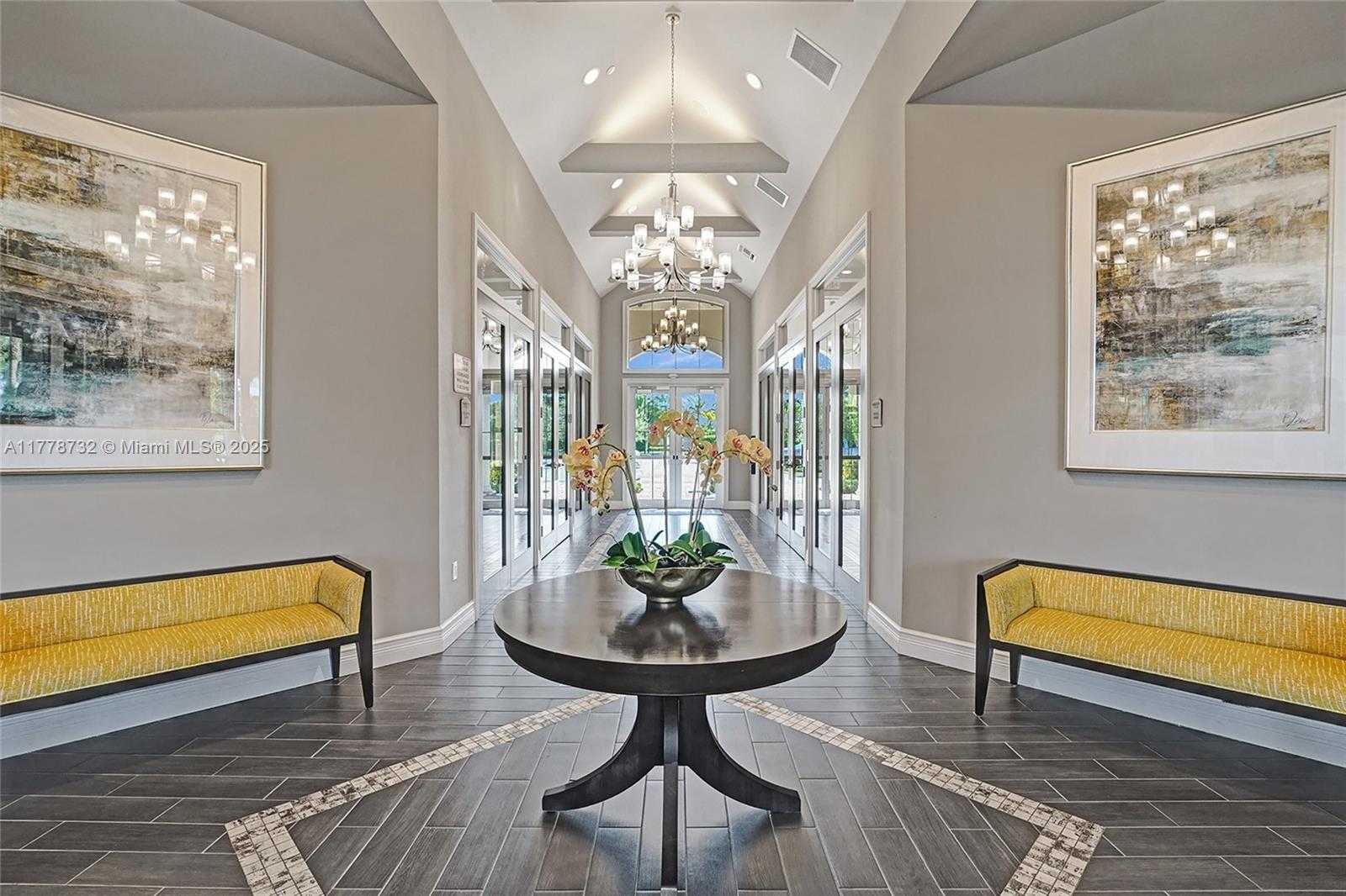 Small Image of 1348 SILK OAK DR, Hollywood Number 93