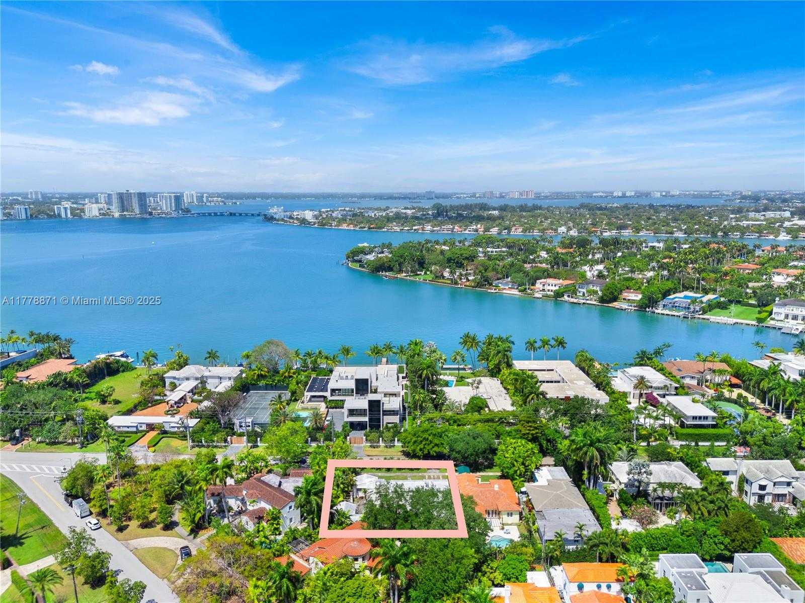 Small Image of 6371 NORTH BAY RD, Miami Beach Number 19