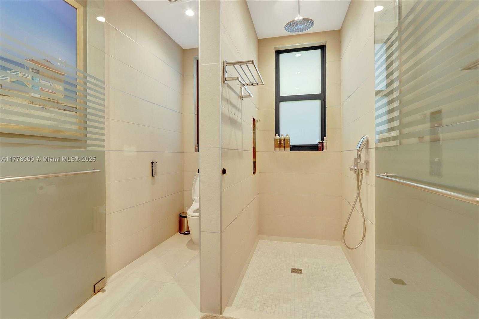 Small Image of 128 NORTH EAST 94TH ST, Miami Shores Number 19