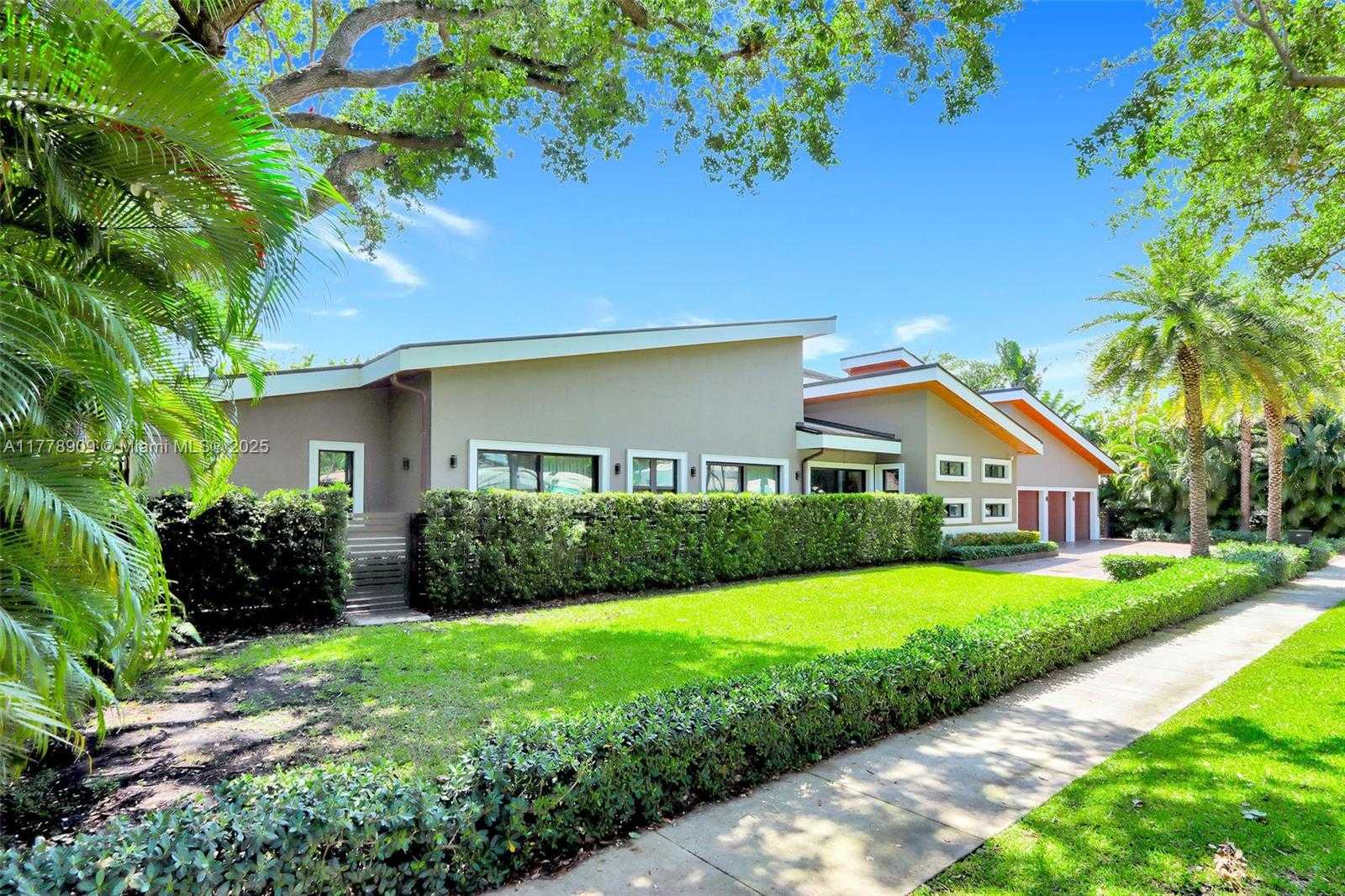 Small Image of 128 NORTH EAST 94TH ST, Miami Shores Number 2