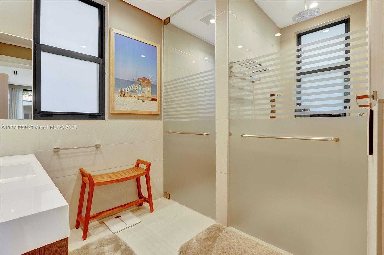 Small Image of 128 NORTH EAST 94TH ST, Miami Shores Number 20