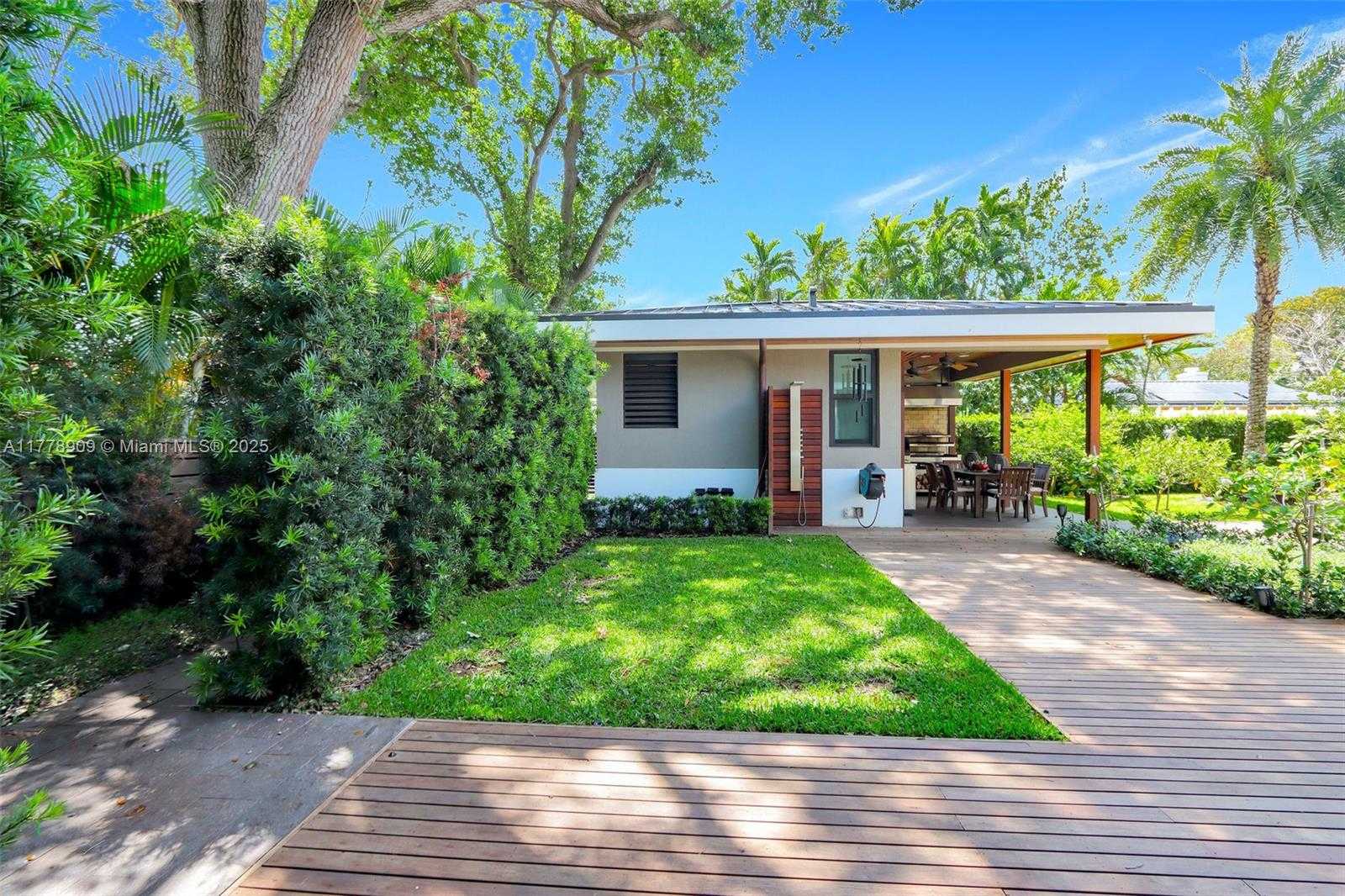 Small Image of 128 NORTH EAST 94TH ST, Miami Shores Number 39