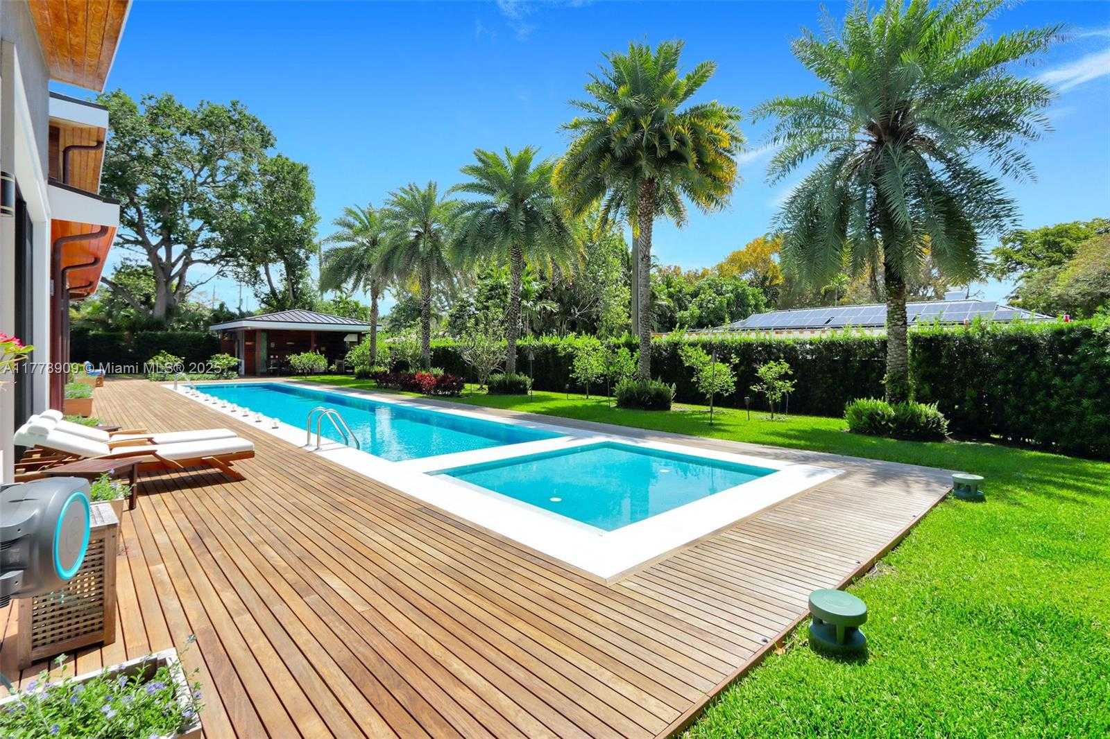 Small Image of 128 NORTH EAST 94TH ST, Miami Shores Number 52