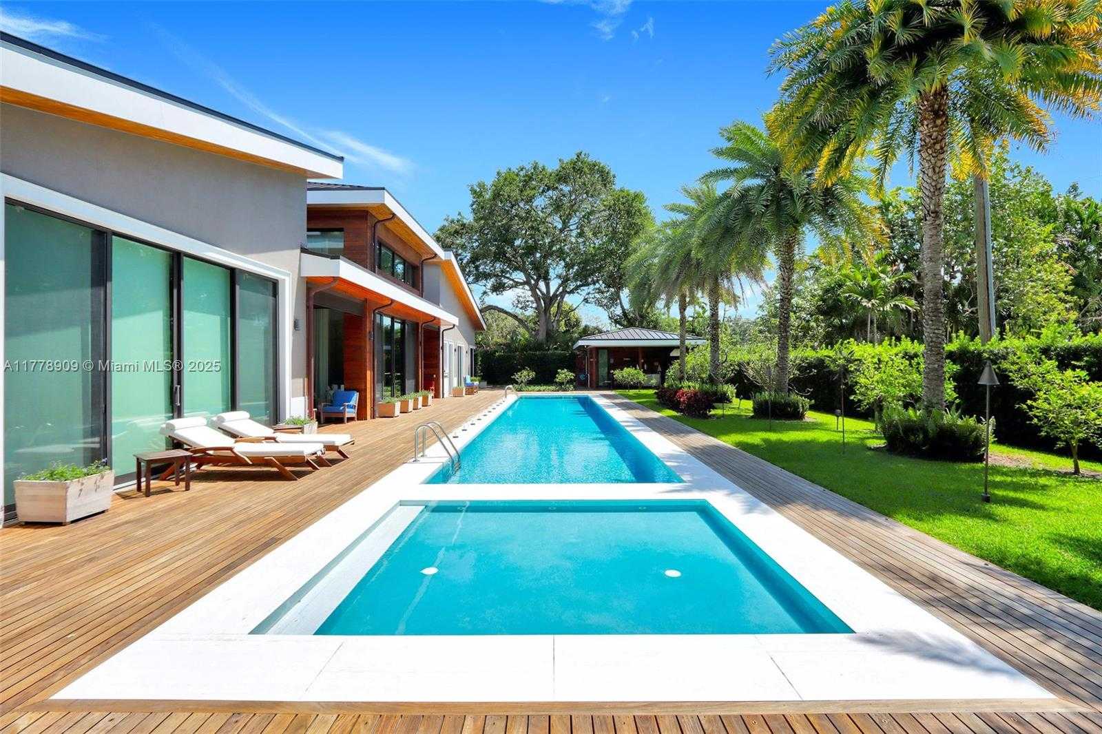 Small Image of 128 NORTH EAST 94TH ST, Miami Shores Number 53