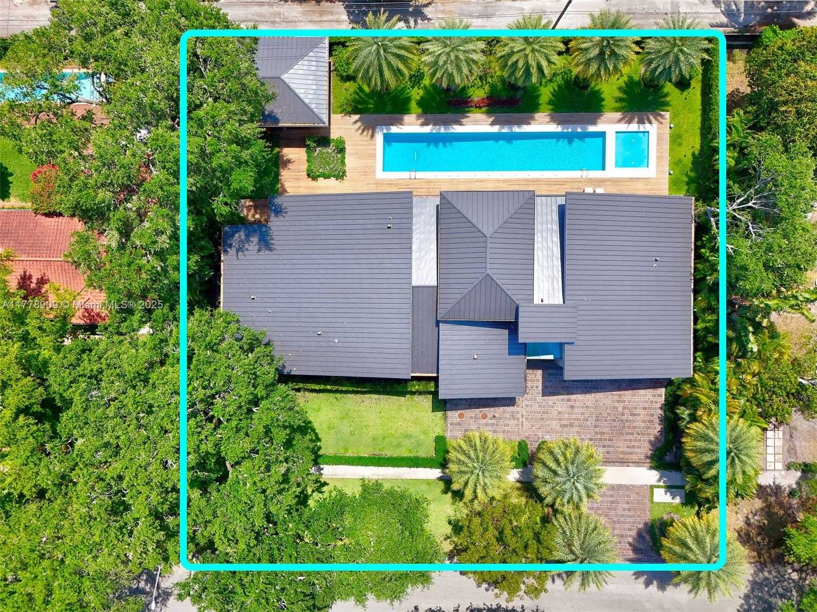 Small Image of 128 NORTH EAST 94TH ST, Miami Shores Number 56
