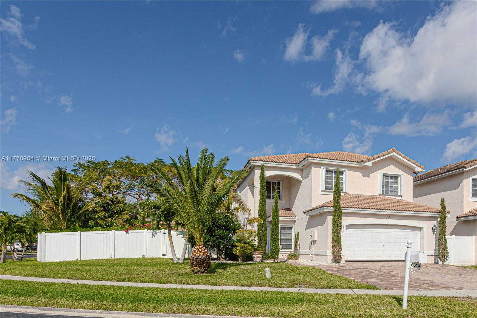 Small Image of 6615 ADRIATIC WAY, West Palm Beach Number 20