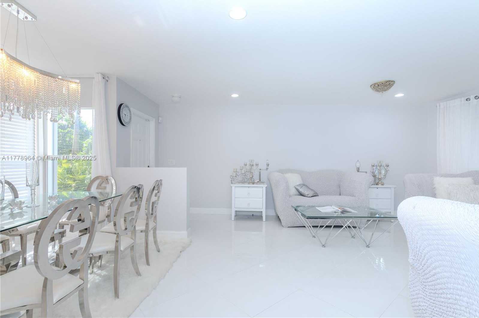 Small Image of 6615 ADRIATIC WAY, West Palm Beach Number 29