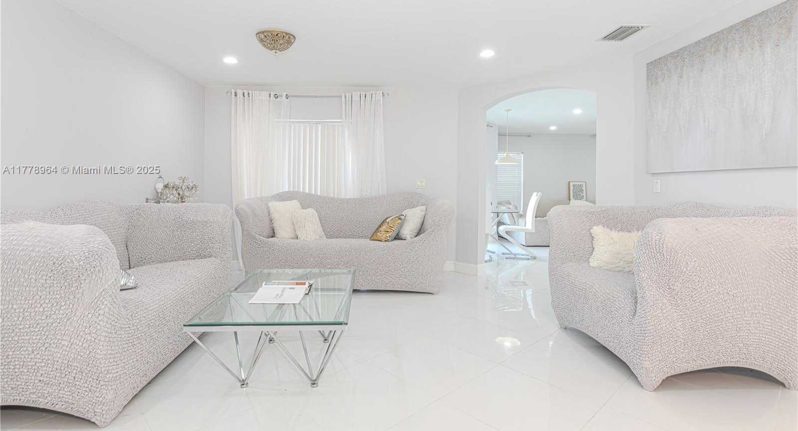 Small Image of 6615 ADRIATIC WAY, West Palm Beach Number 31
