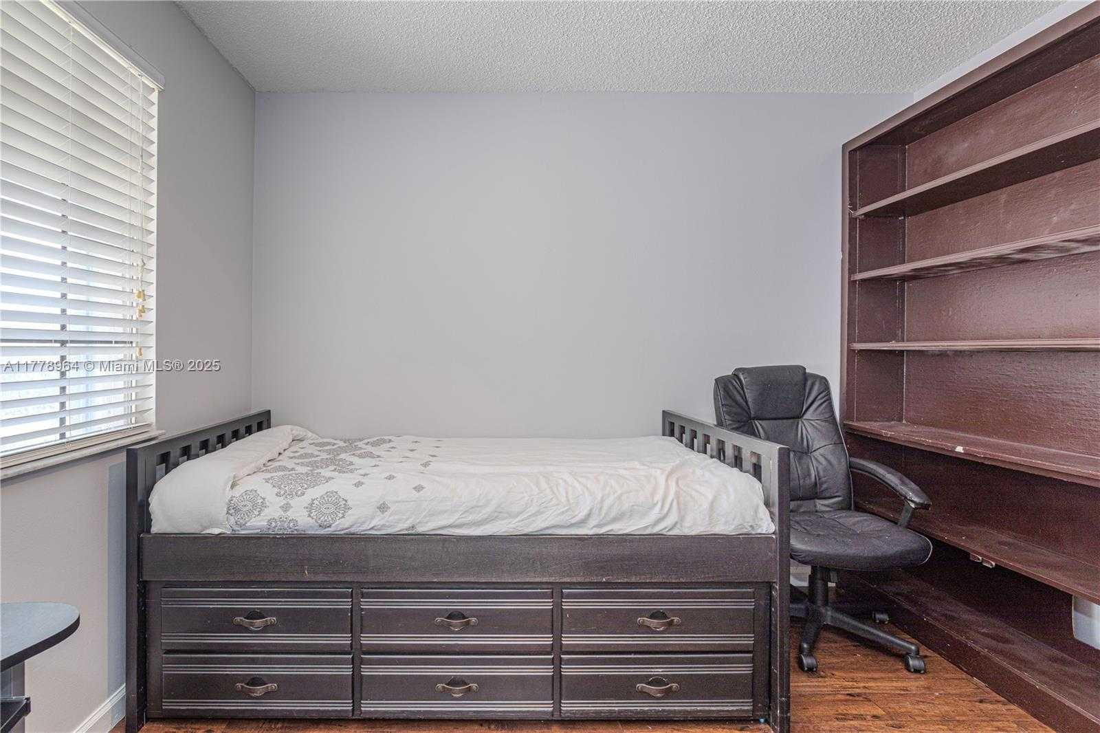 Small Image of 6615 ADRIATIC WAY, West Palm Beach Number 58