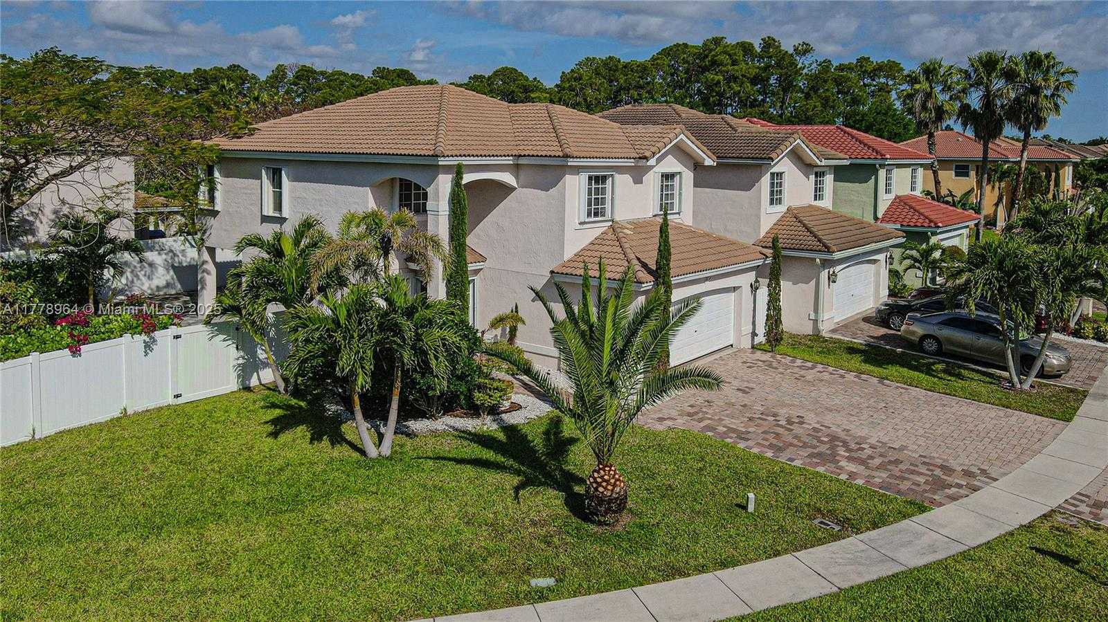 Small Image of 6615 ADRIATIC WAY, West Palm Beach Number 6