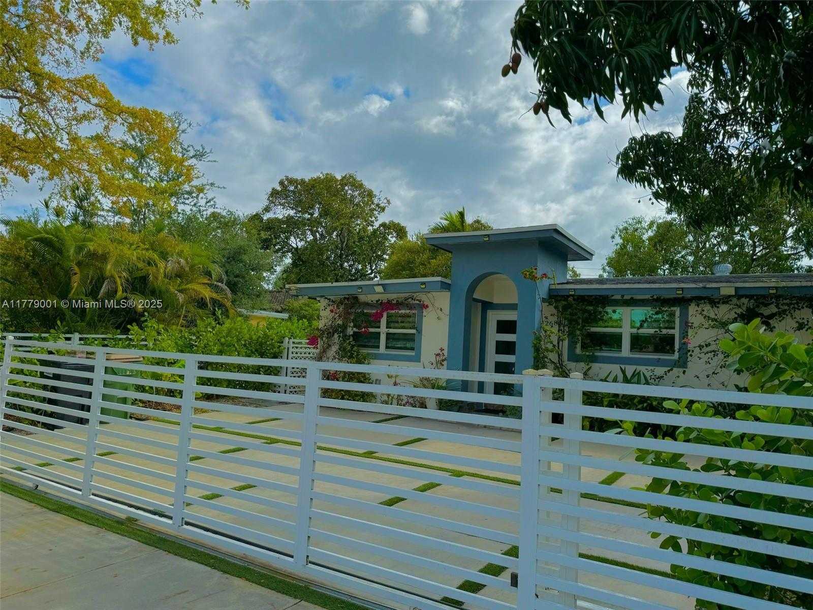 Small Image of 12685 NORTH WEST MIAMI CT, North Miami Number 2