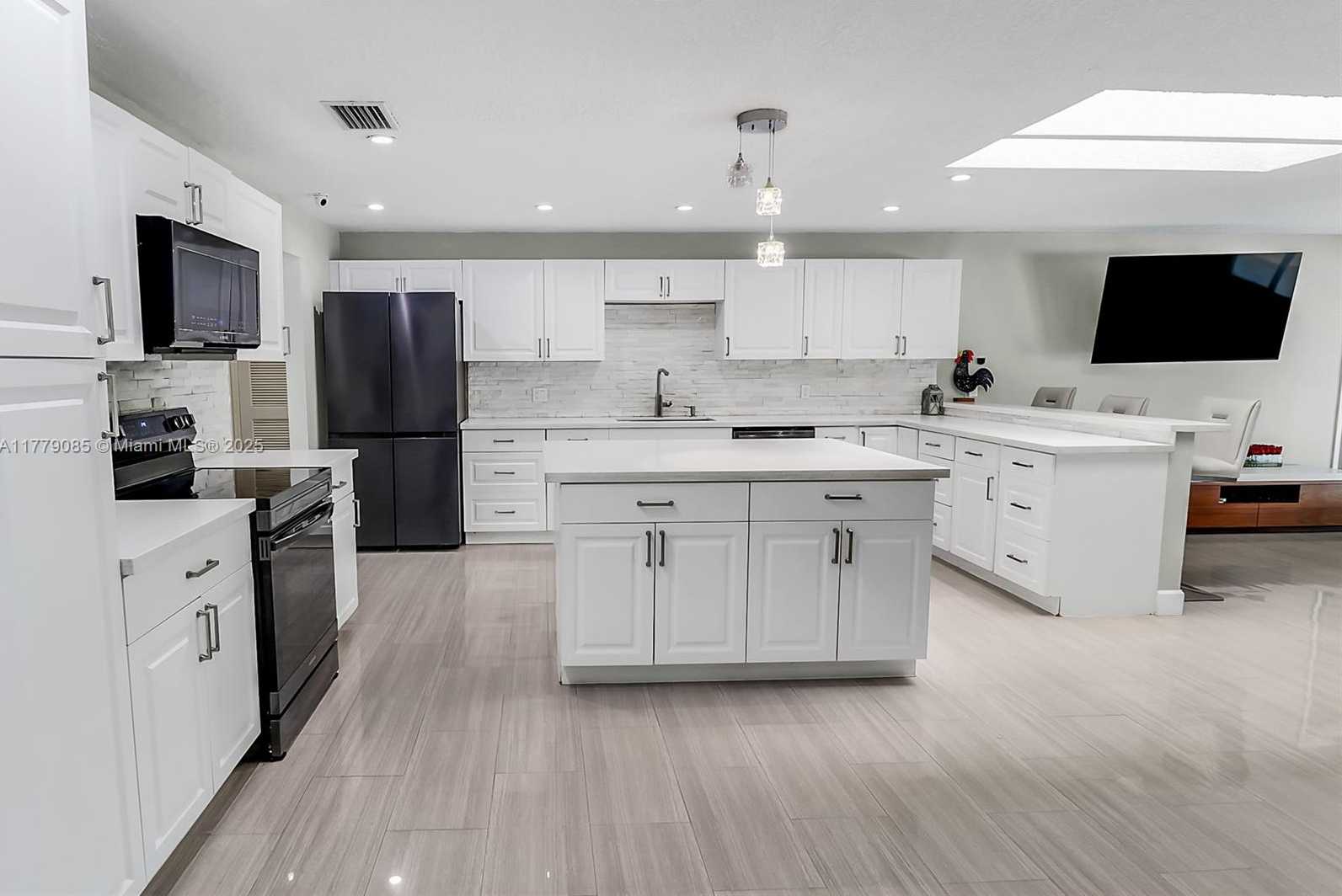 Small Image of 9620 NORTH WEST 26TH CT, Cooper City Number 16