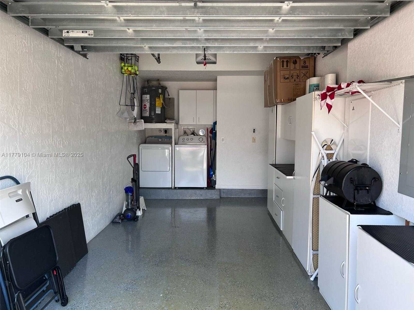 Small Image of 18769 SOUTH WEST 28TH ST, Miramar Number 11