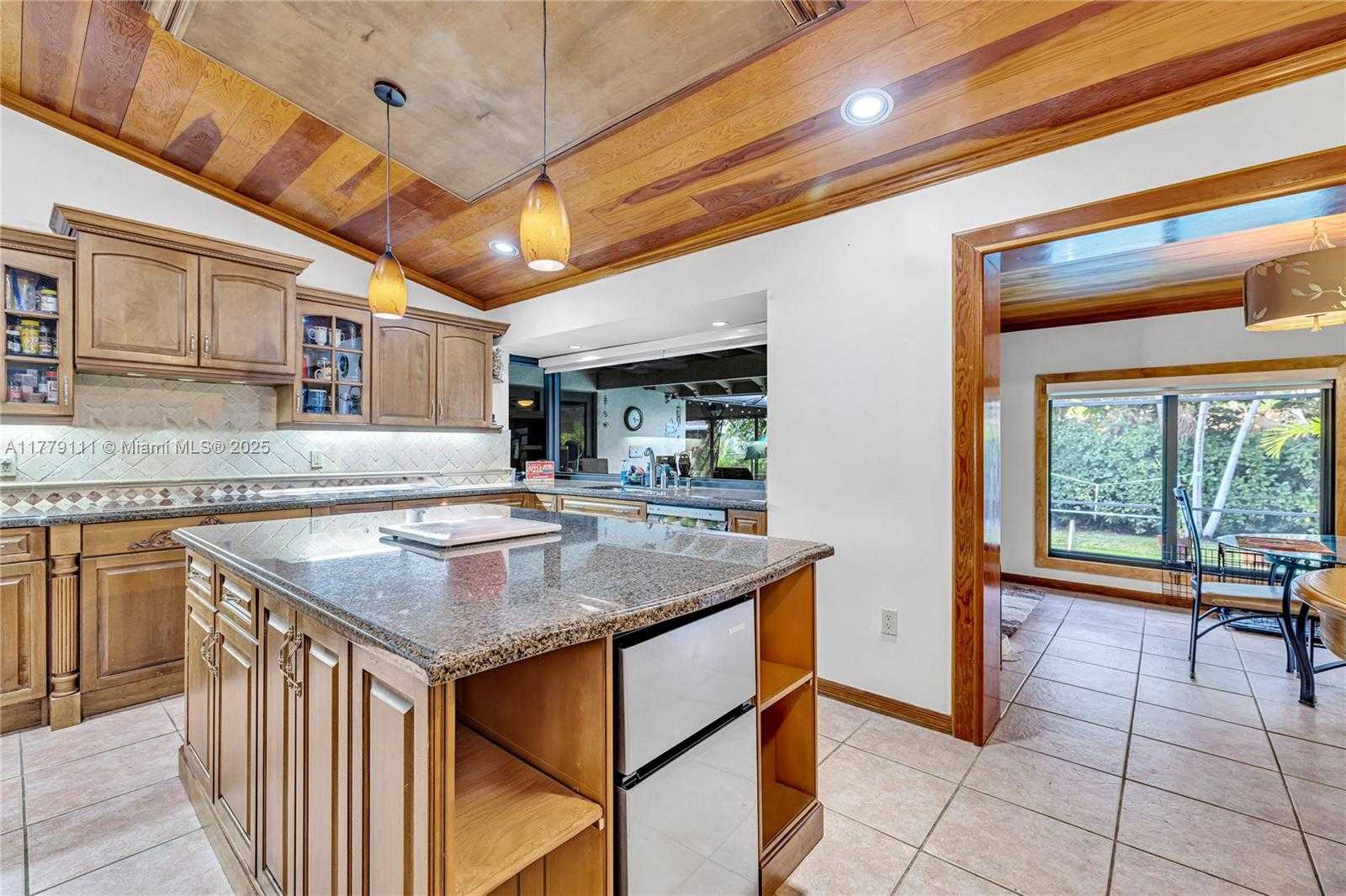 Small Image of 7801 SOUTH WEST 170TH ST, Palmetto Bay Number 19