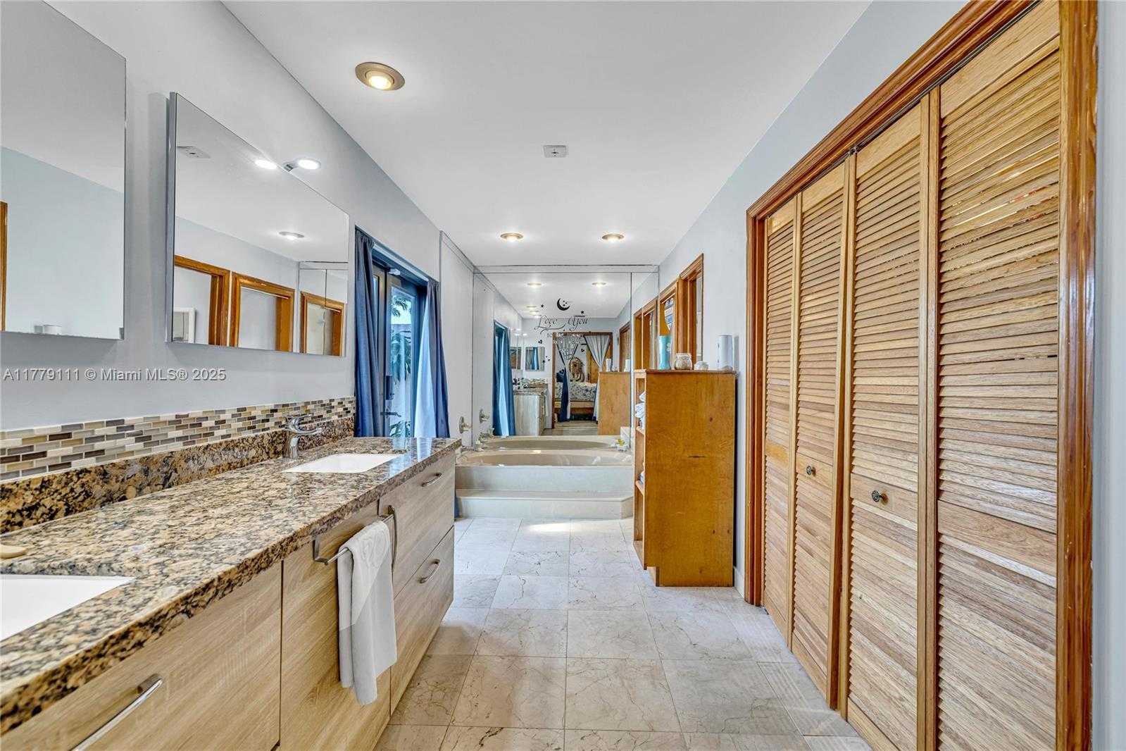Small Image of 7801 SOUTH WEST 170TH ST, Palmetto Bay Number 29