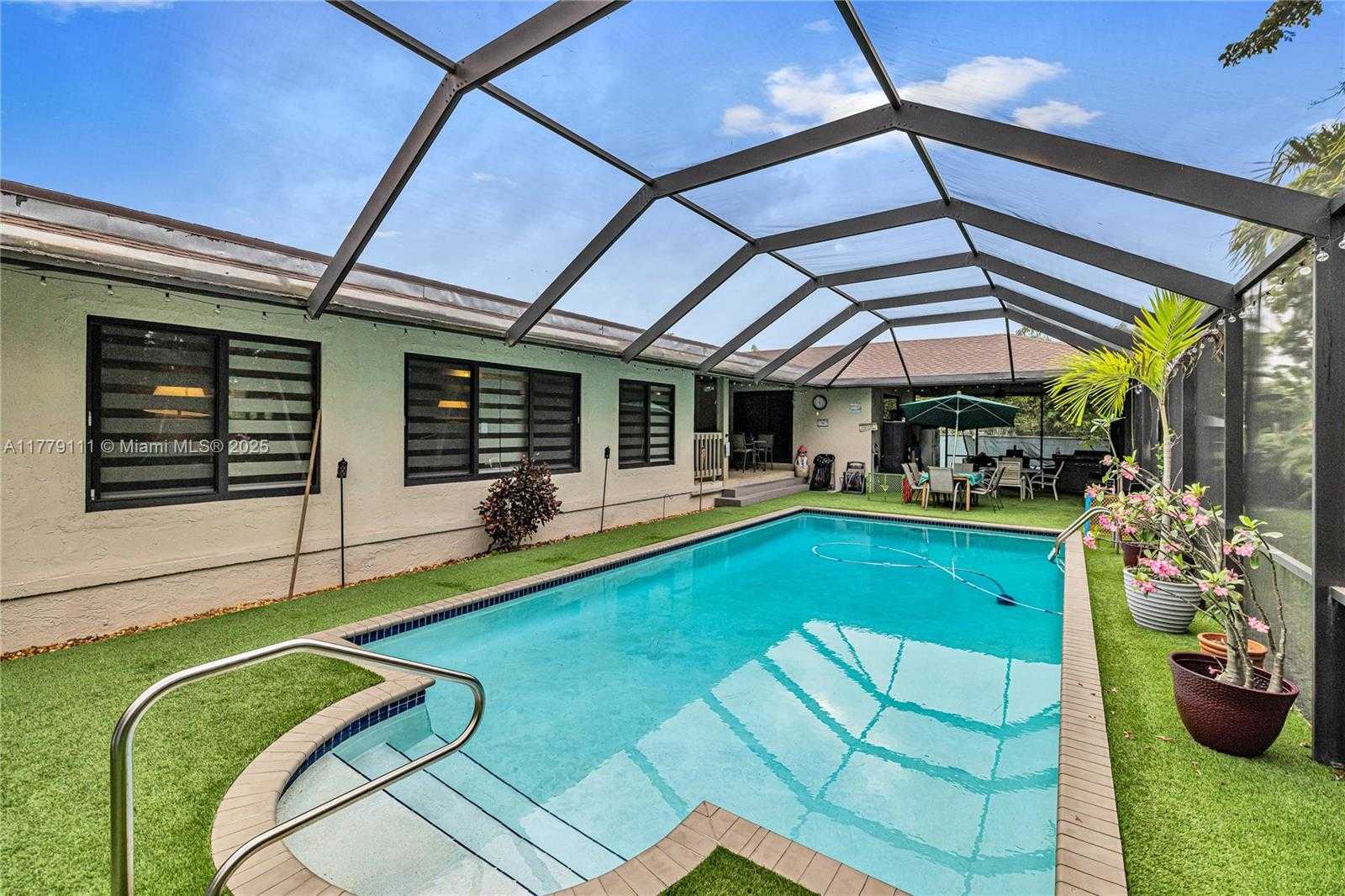 Small Image of 7801 SOUTH WEST 170TH ST, Palmetto Bay Number 54