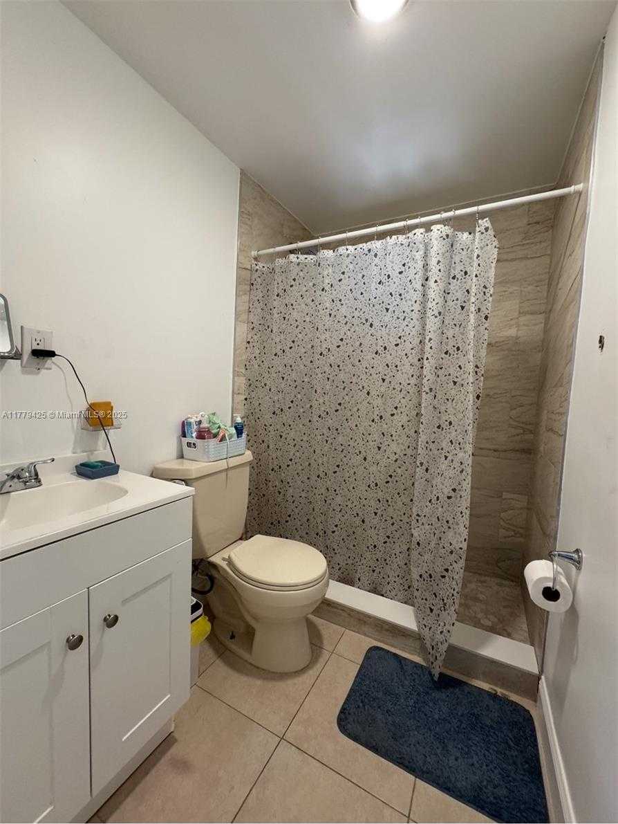 Small Image of 602 EAST 50TH ST, Hialeah Number 12