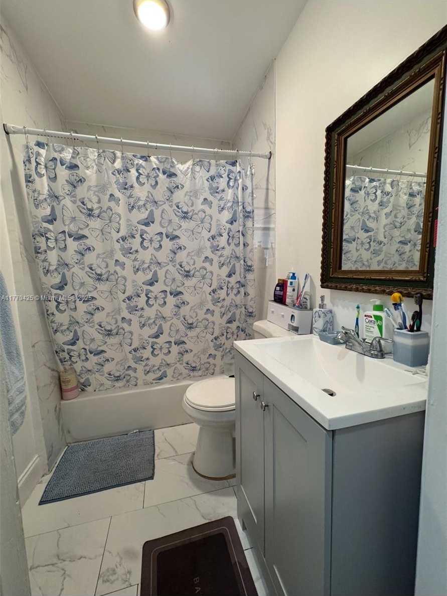 Small Image of 602 EAST 50TH ST, Hialeah Number 6