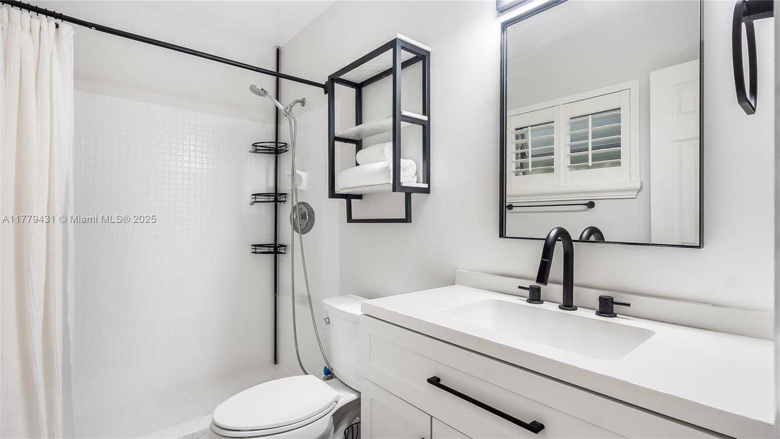 Small Image of 3820 CORAL SPRINGS DR, Coral Springs Number 13
