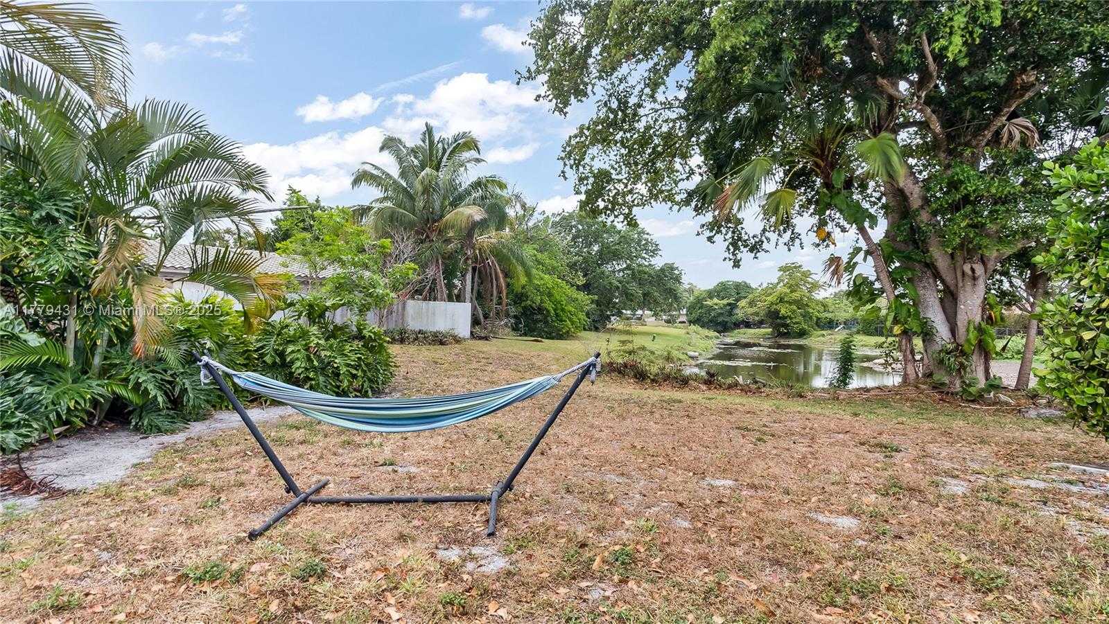 Small Image of 3820 CORAL SPRINGS DR, Coral Springs Number 19