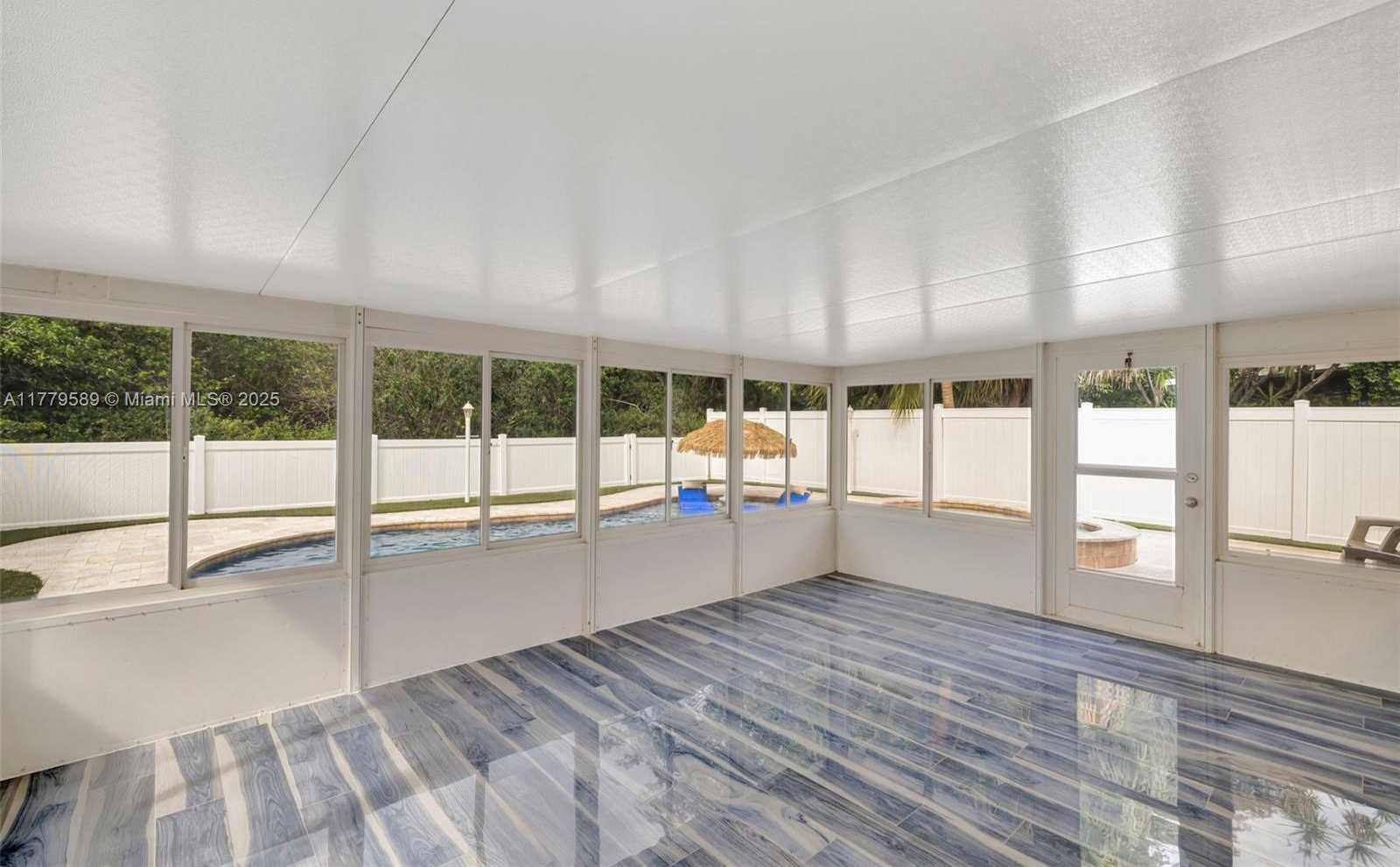 Small Image of 4613 SOUTH WEST 12TH ST, Deerfield Beach Number 21
