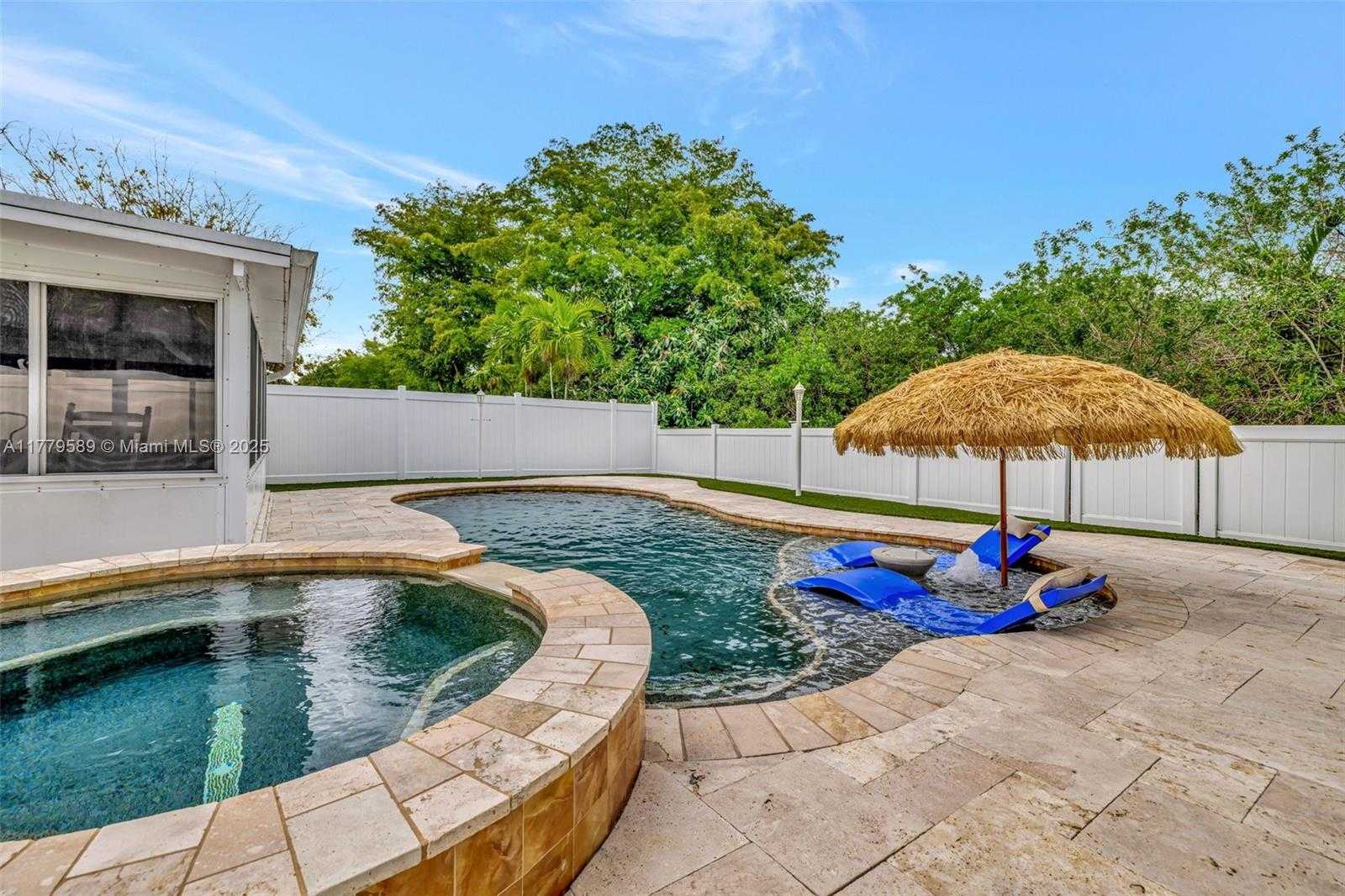 Small Image of 4613 SOUTH WEST 12TH ST, Deerfield Beach Number 26